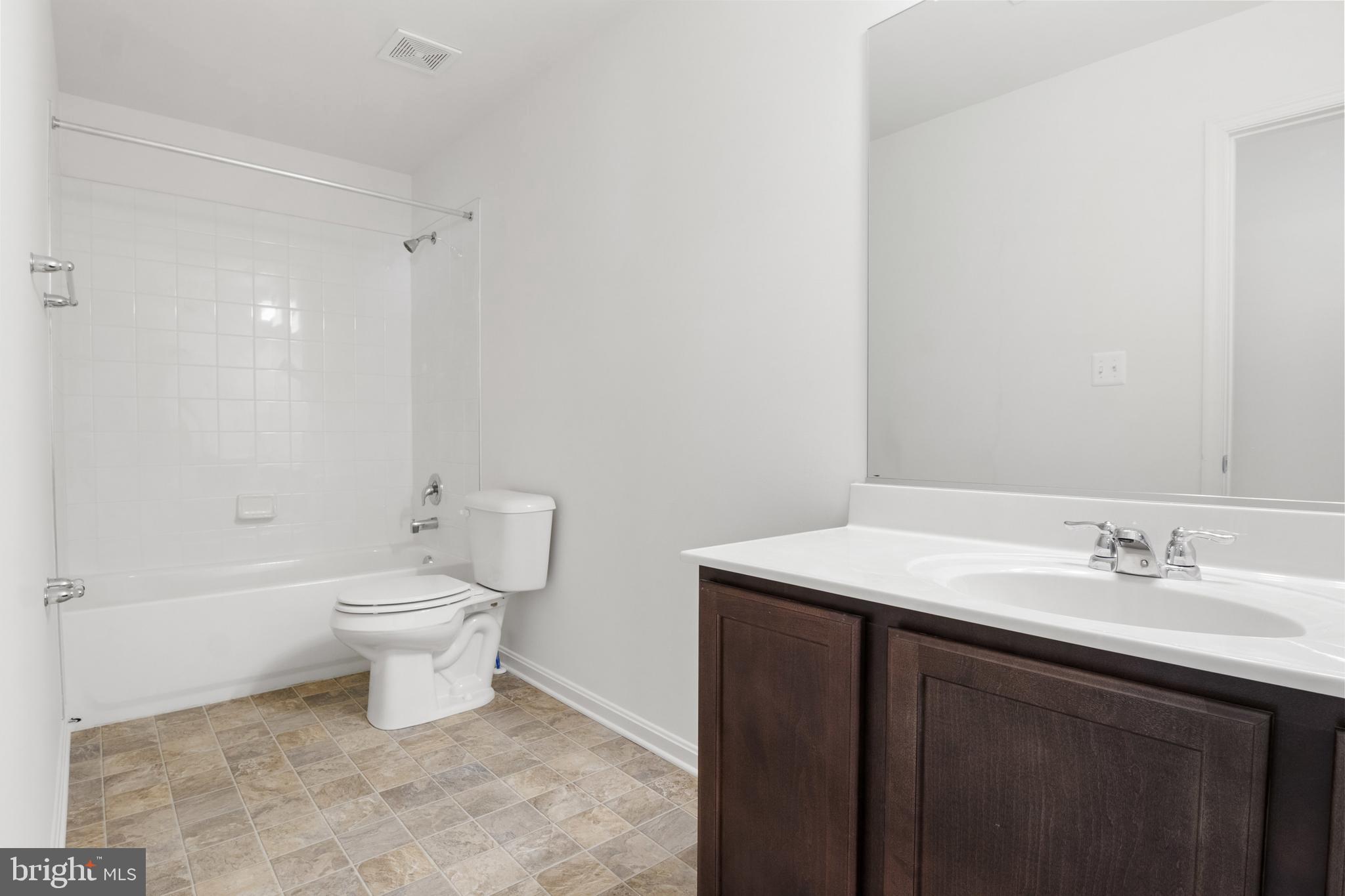 LEXINGTON ESTATES - Residential