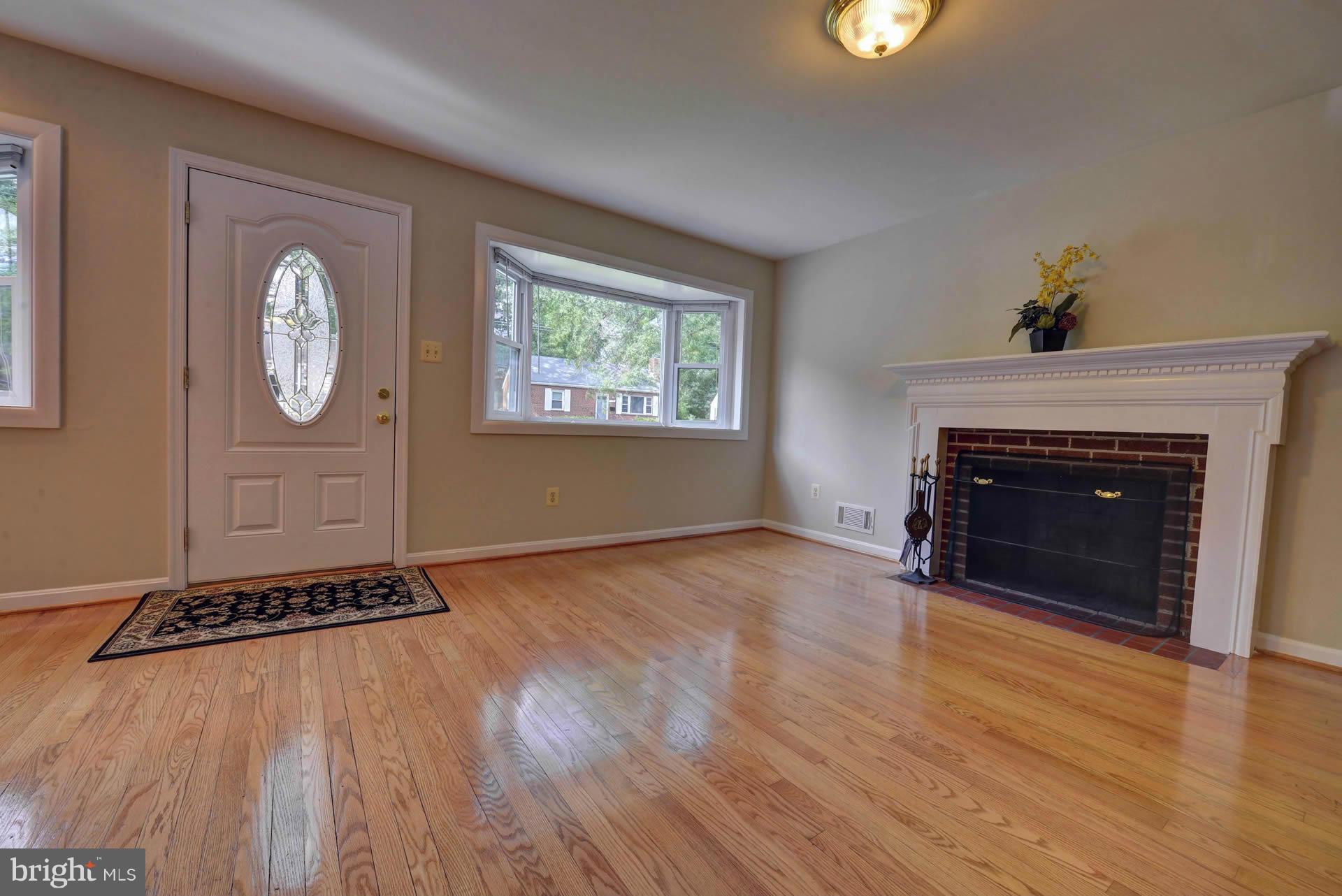 FAIRFAX WOODS - Residential