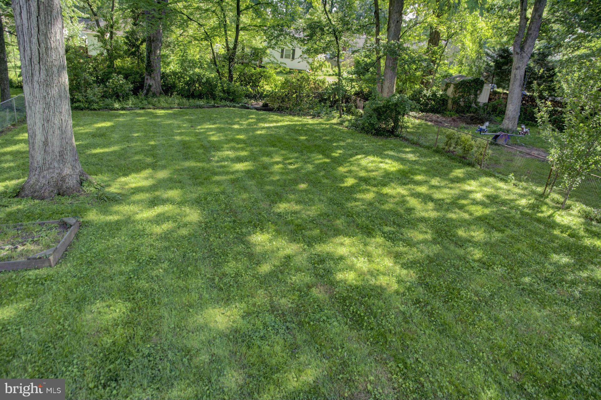 FAIRFAX WOODS - Residential