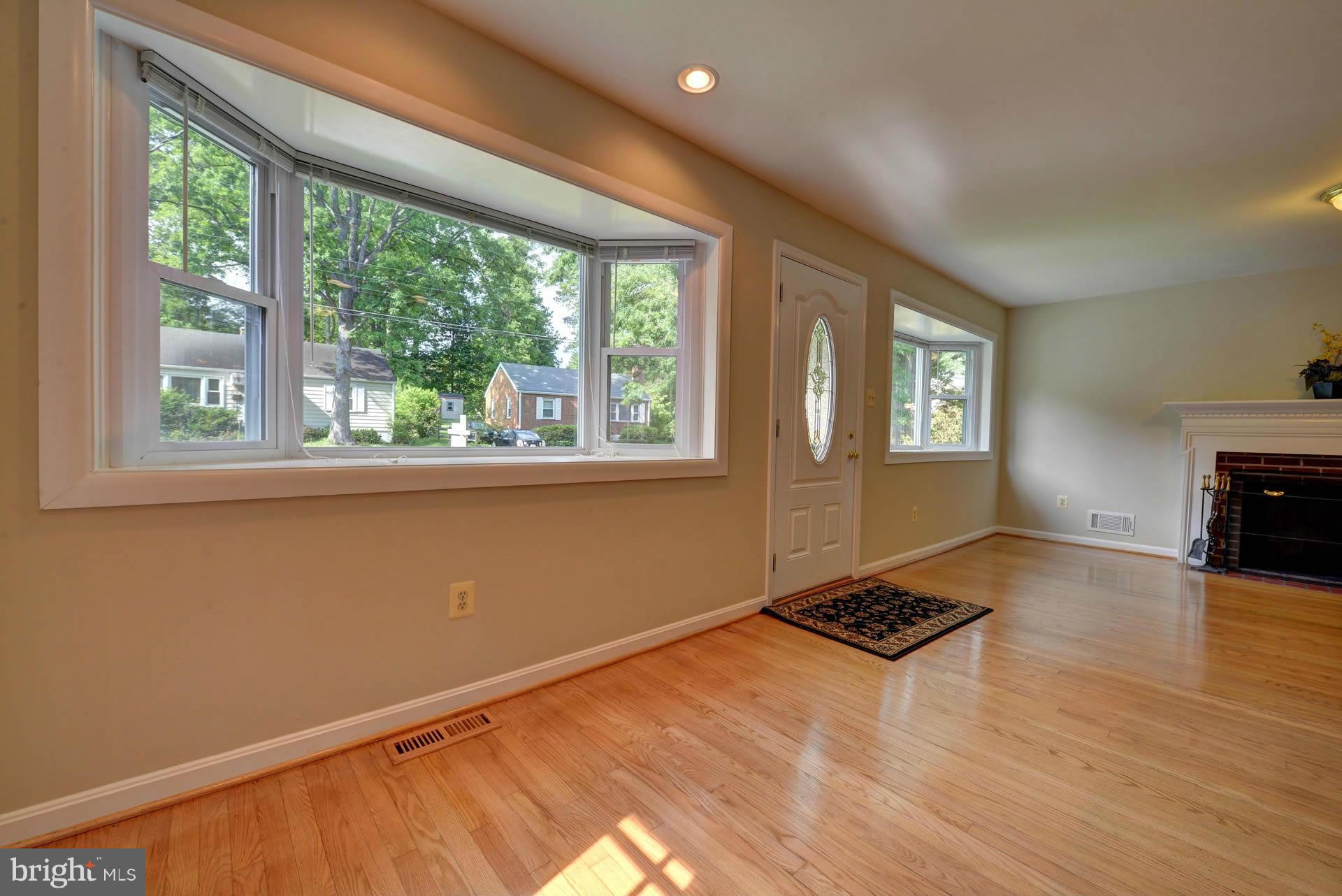 FAIRFAX WOODS - Residential