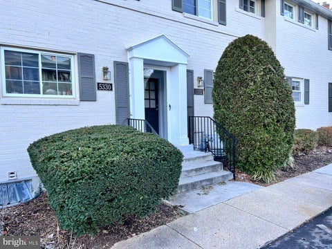 Condo For Rent - 5332 Pooks Hill Road #304-53<br/> BETHESDA, MD 20814