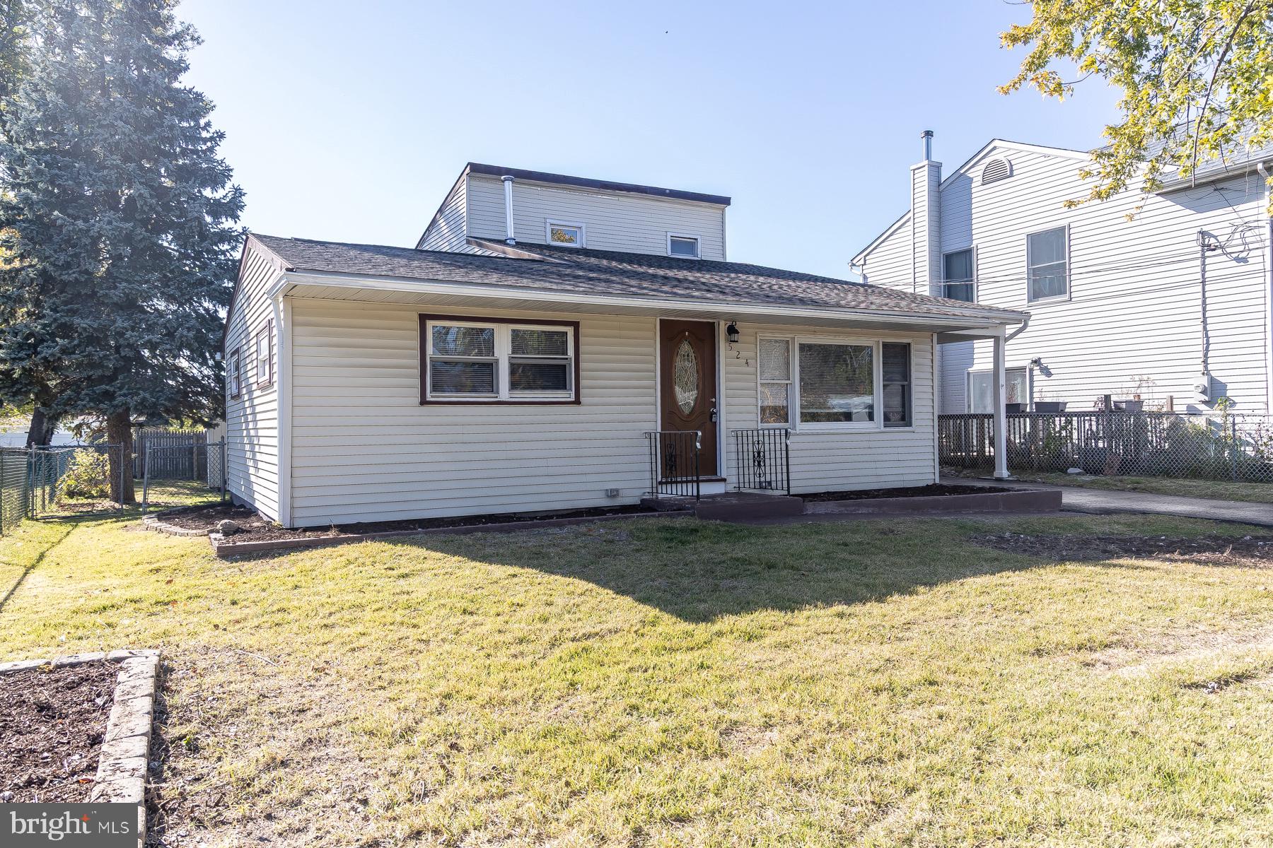 524 N COLES AVENUE