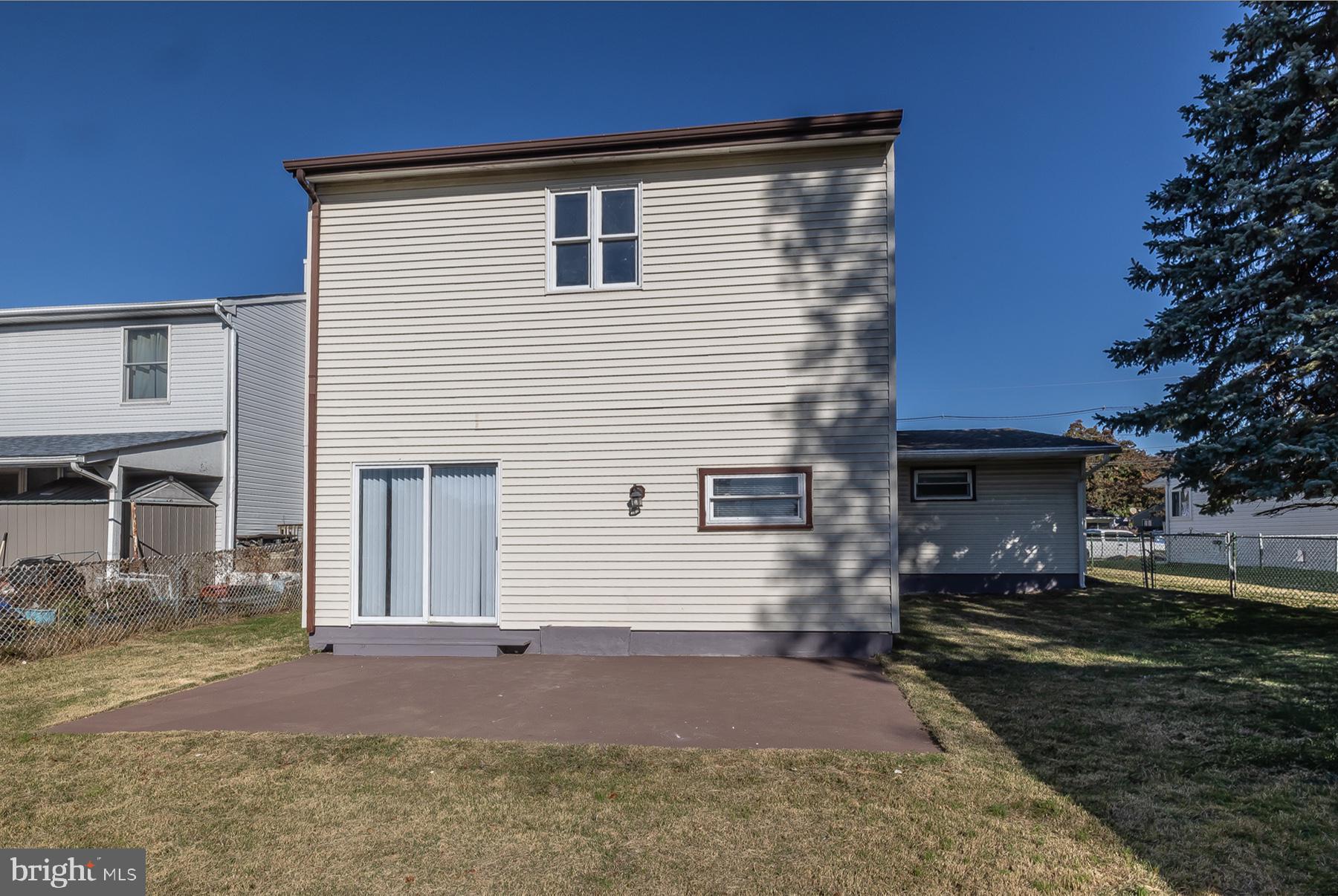 524 N COLES AVENUE