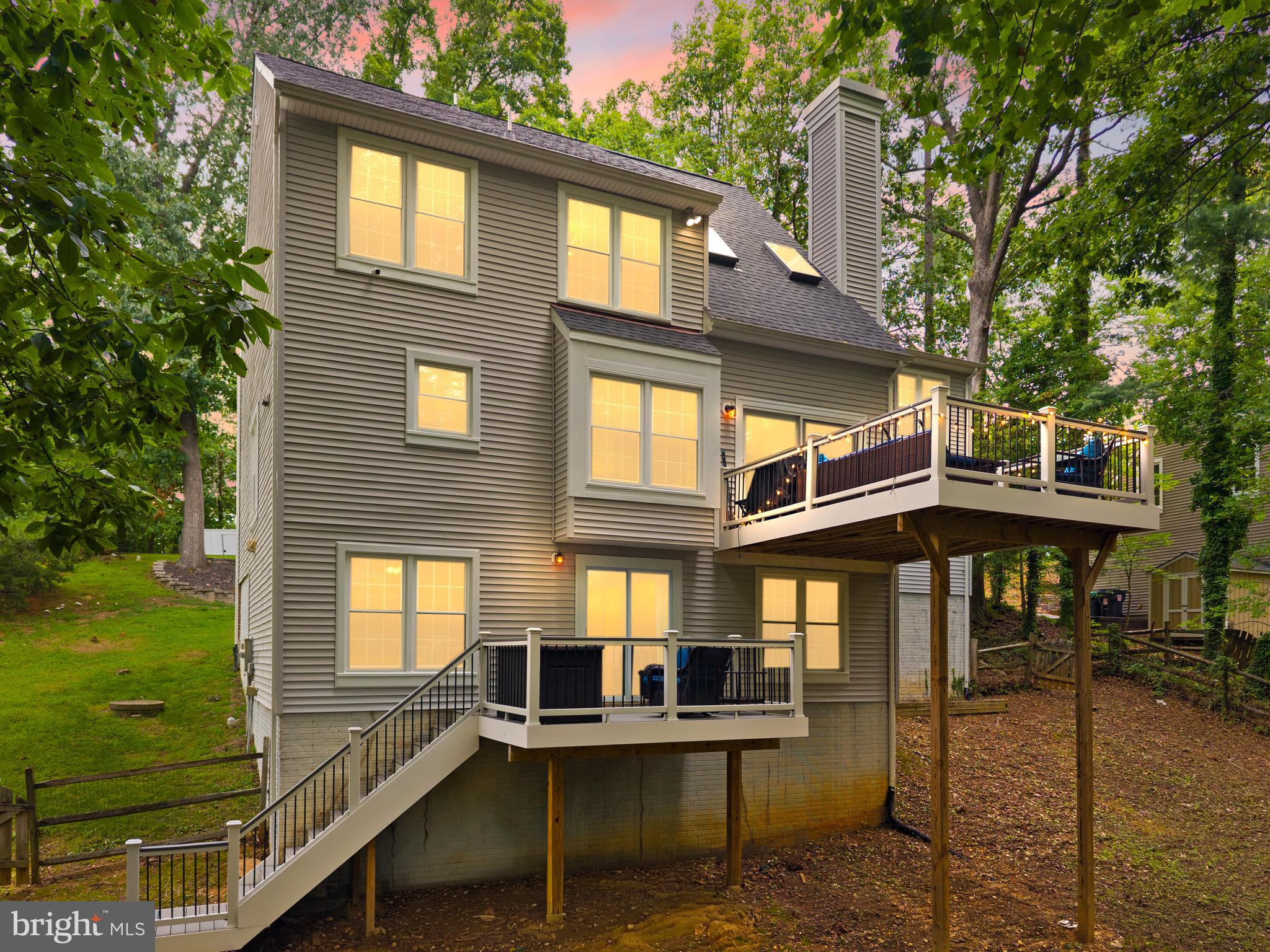 304 COMMODORE COVE