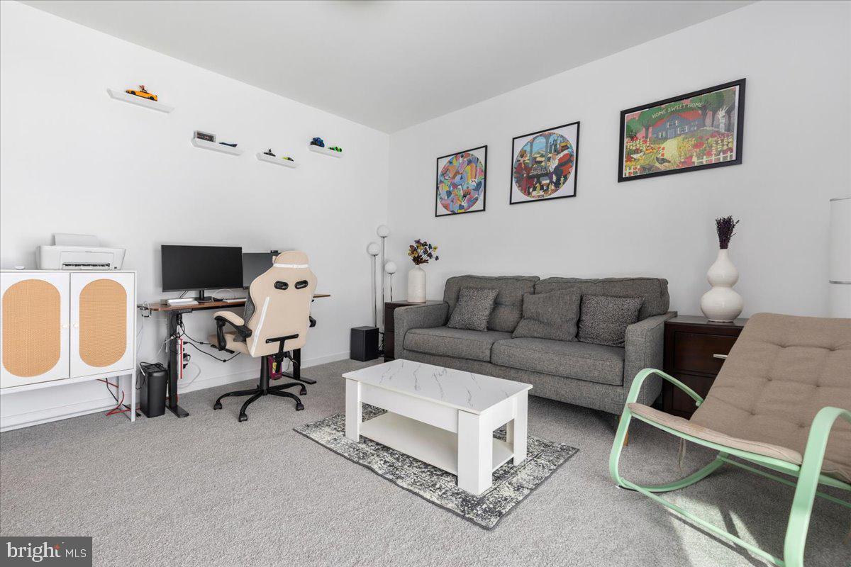 LIBERTY RUN - Residential