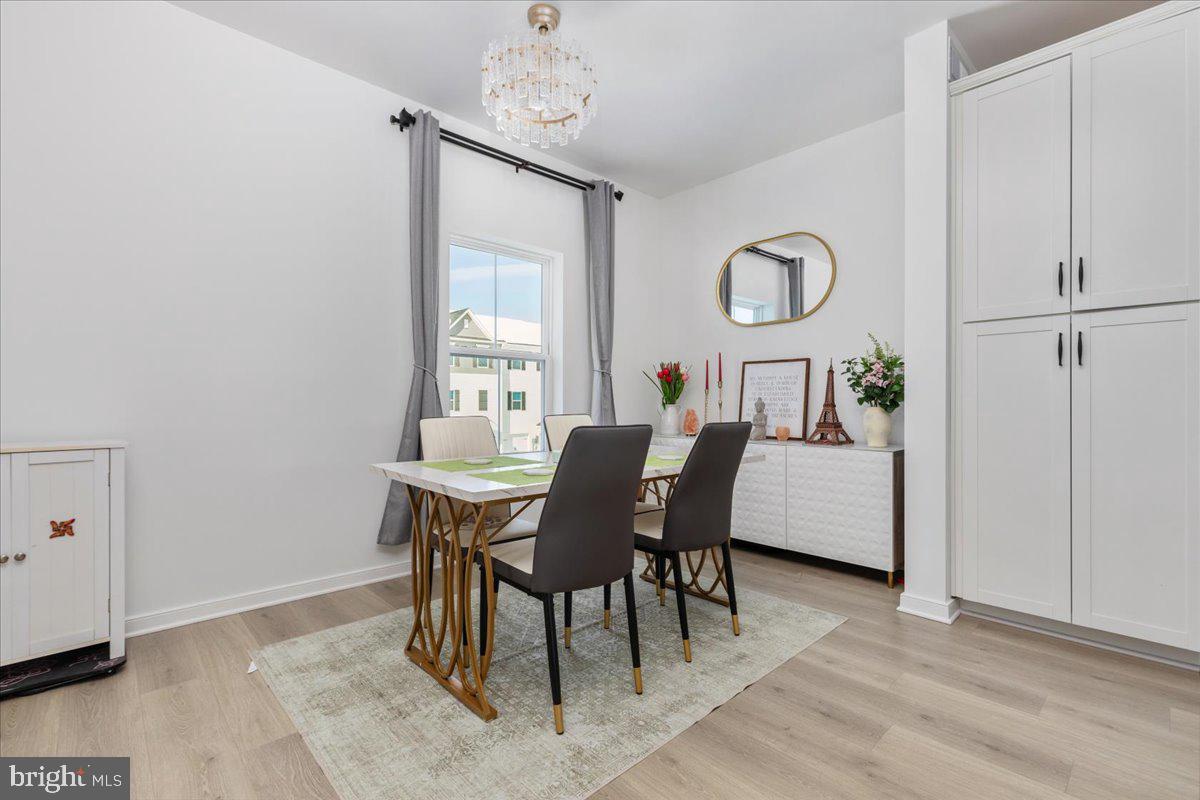 LIBERTY RUN - Residential