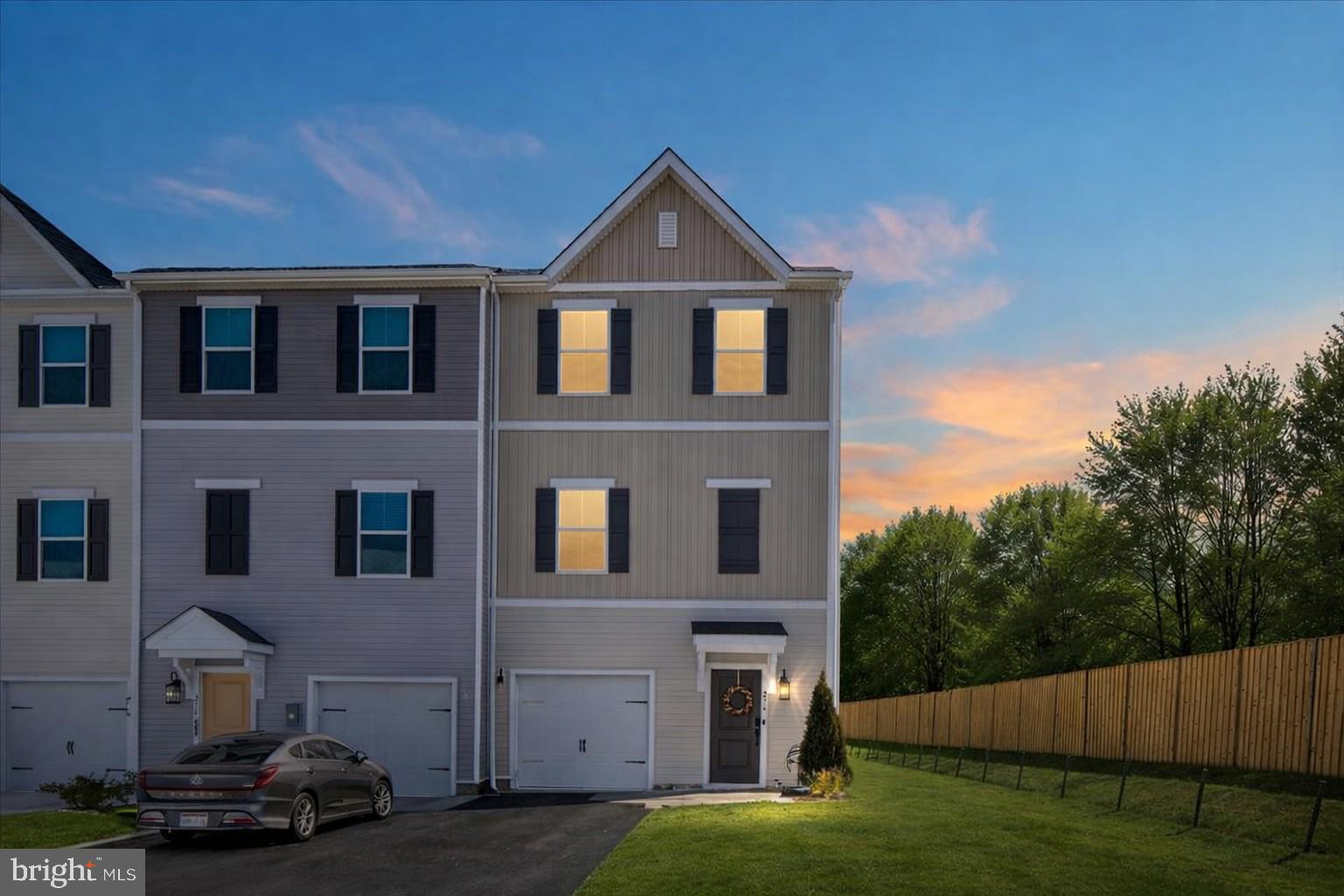 LIBERTY RUN - Residential