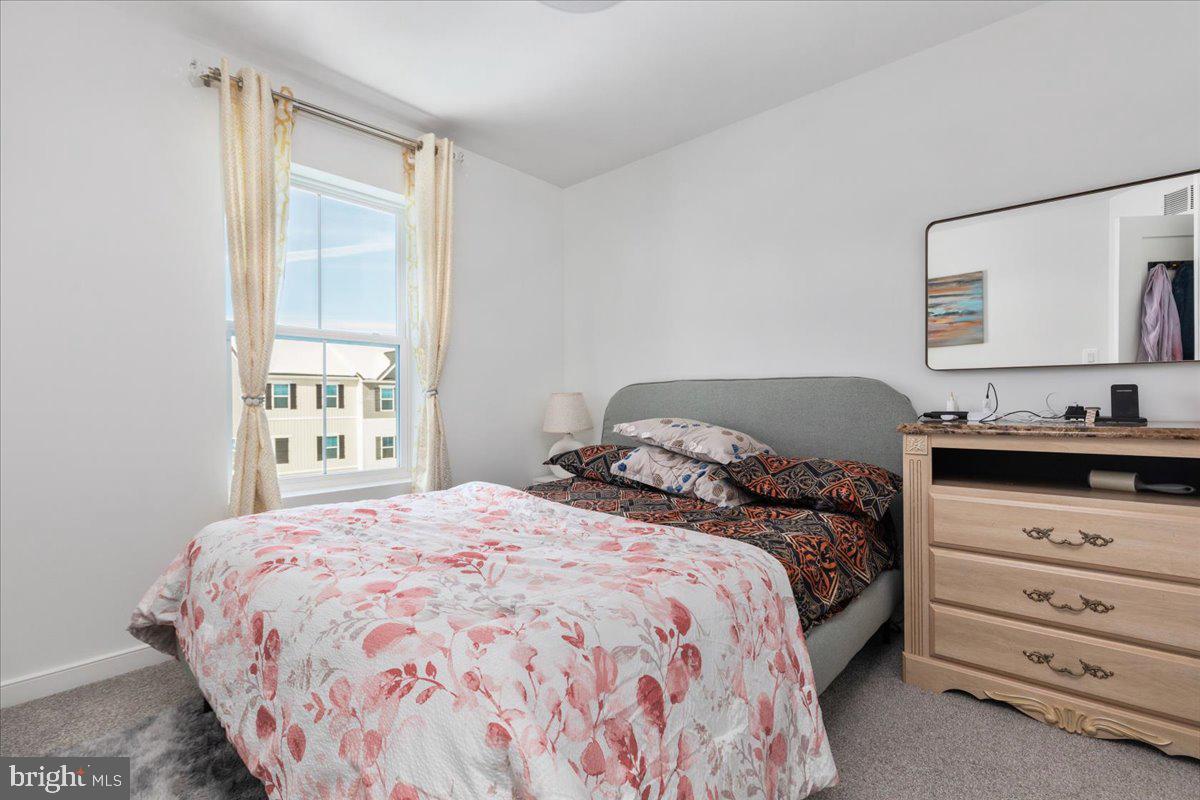 LIBERTY RUN - Residential