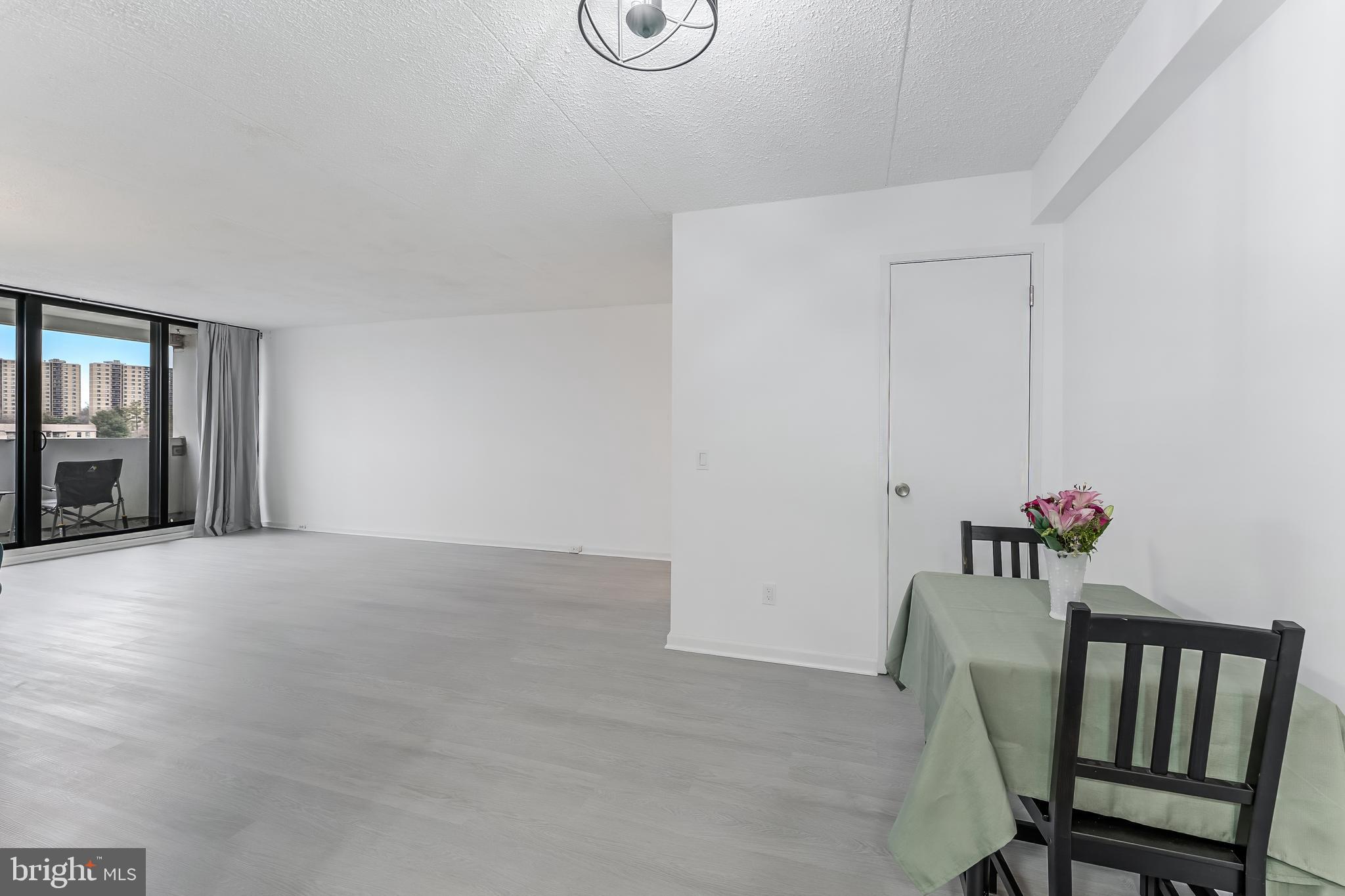 HIGHPOINTE - Residential