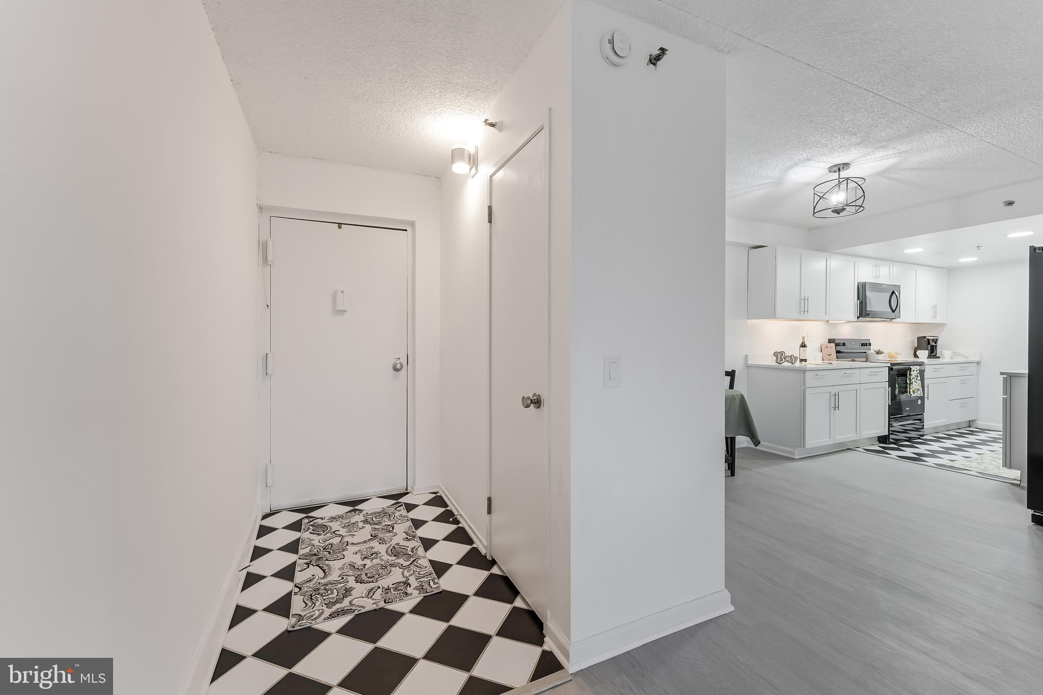 HIGHPOINTE - Residential