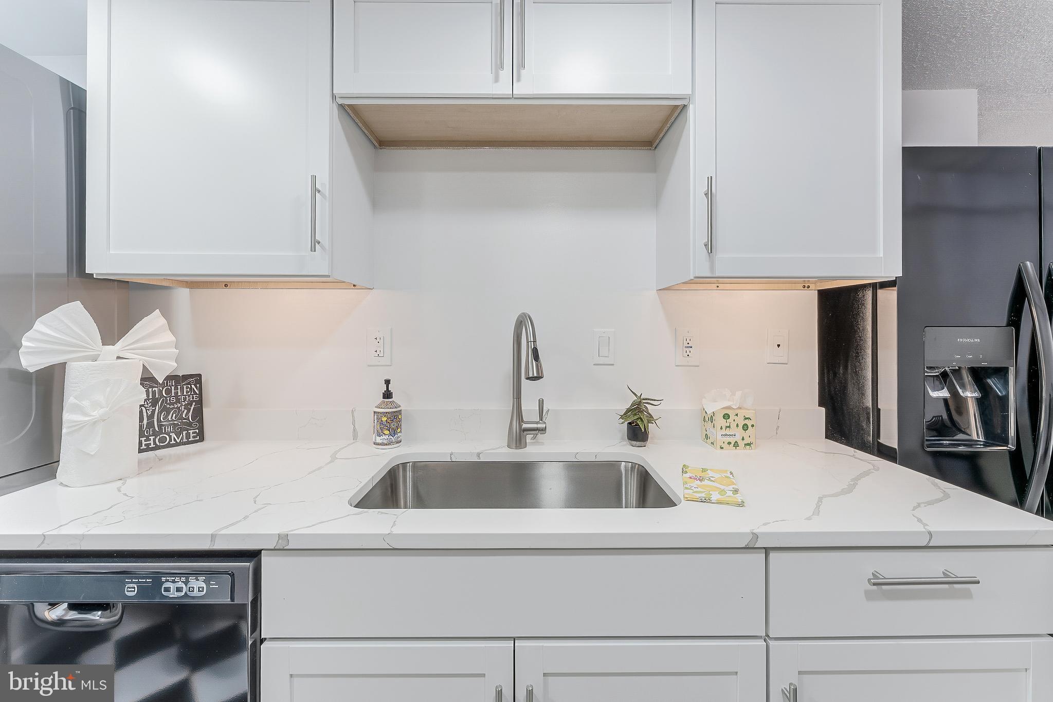 HIGHPOINTE - Residential