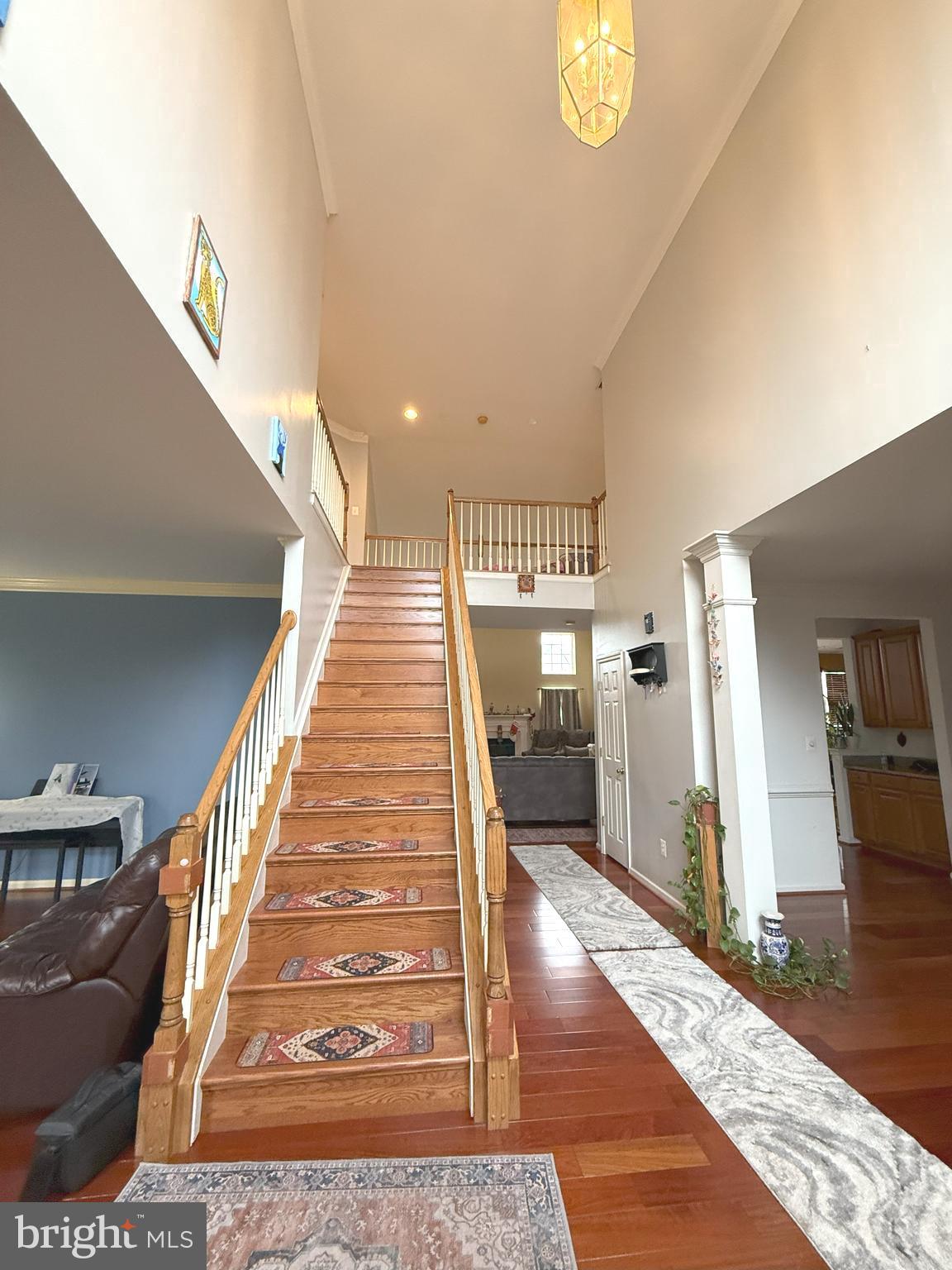 KINGS CROSSING - Residential Lease