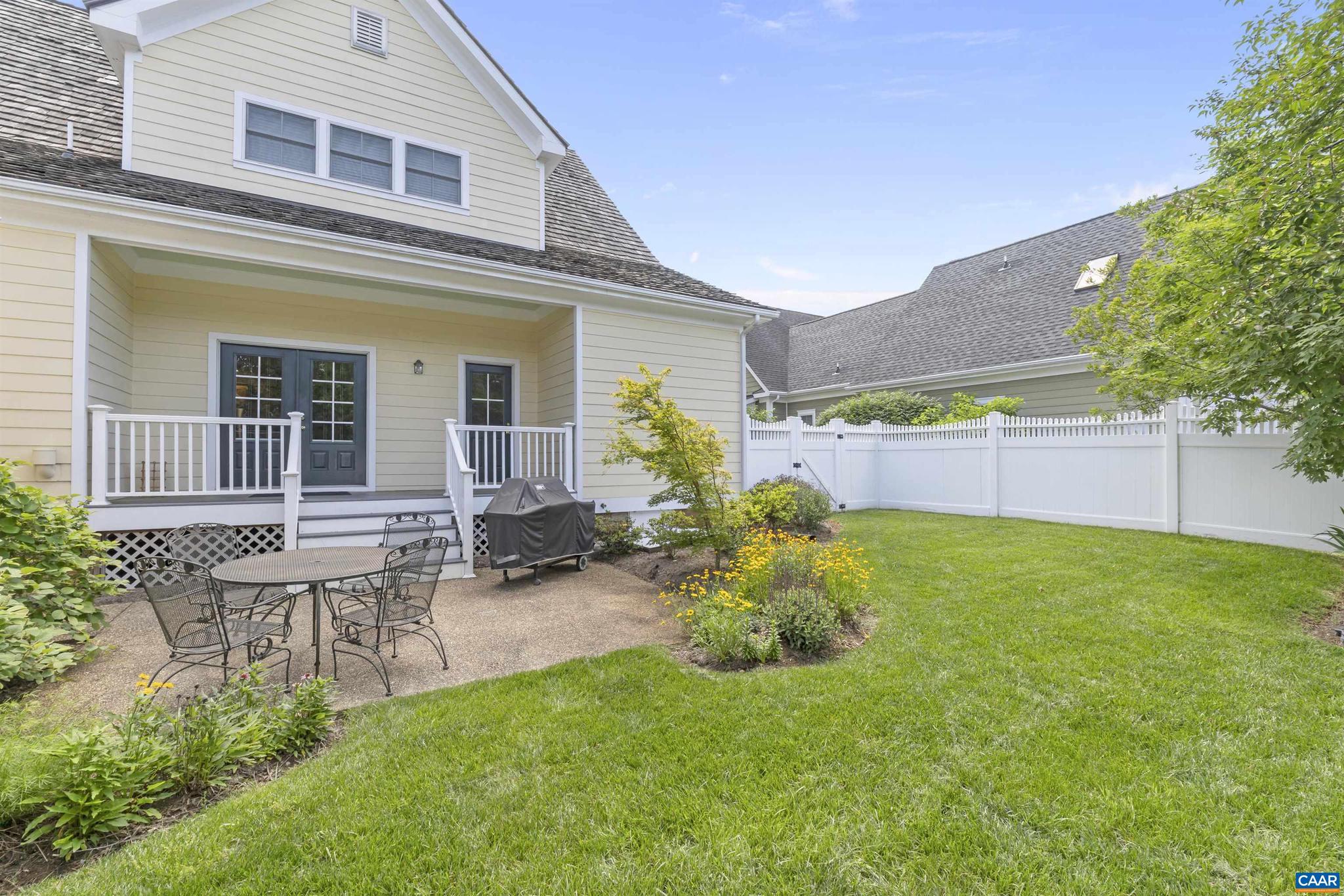 OLD TRAIL - Residential