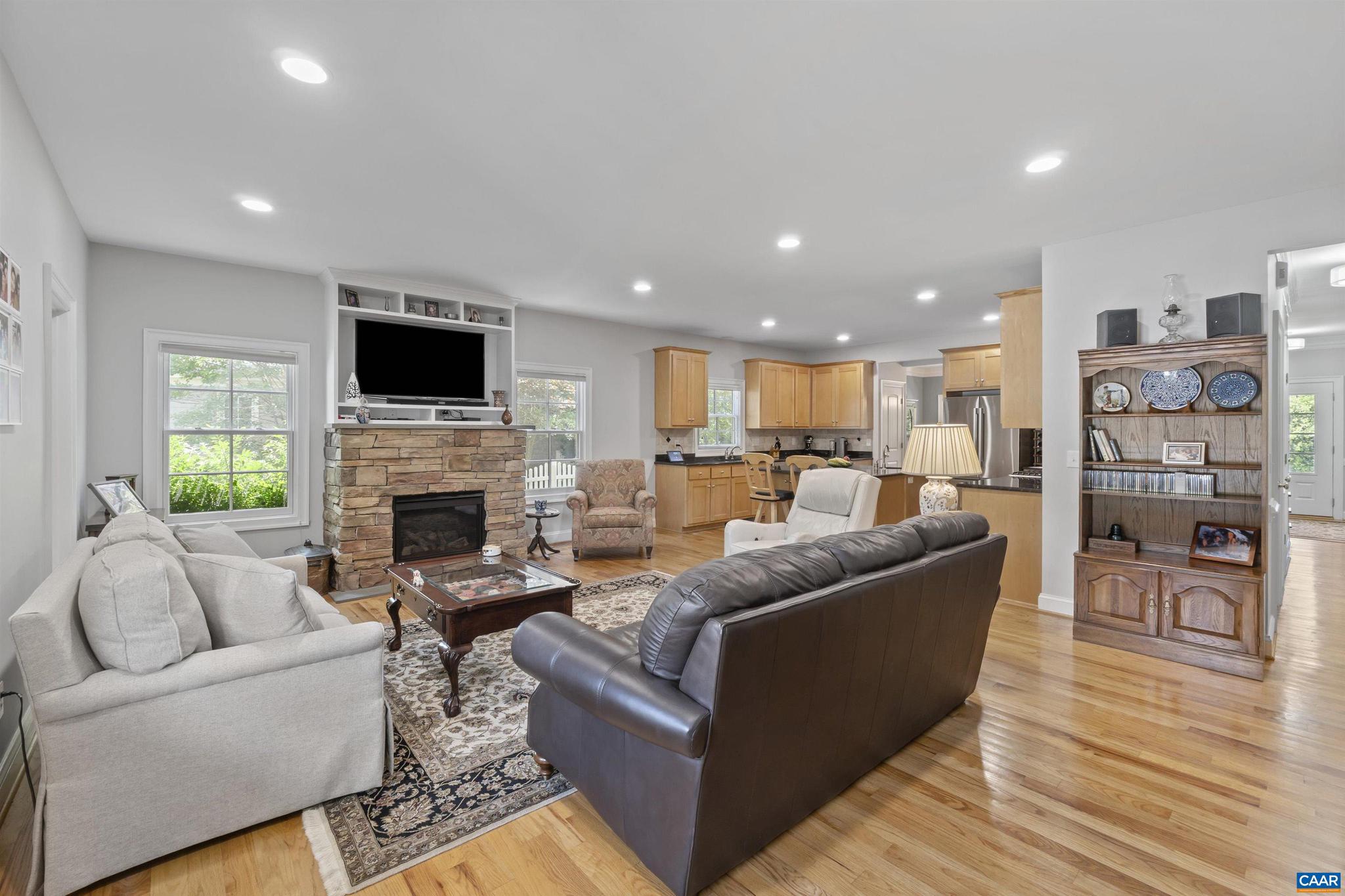 OLD TRAIL - Residential