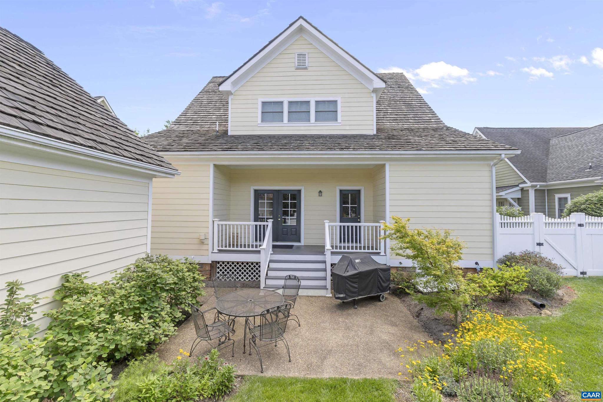 OLD TRAIL - Residential