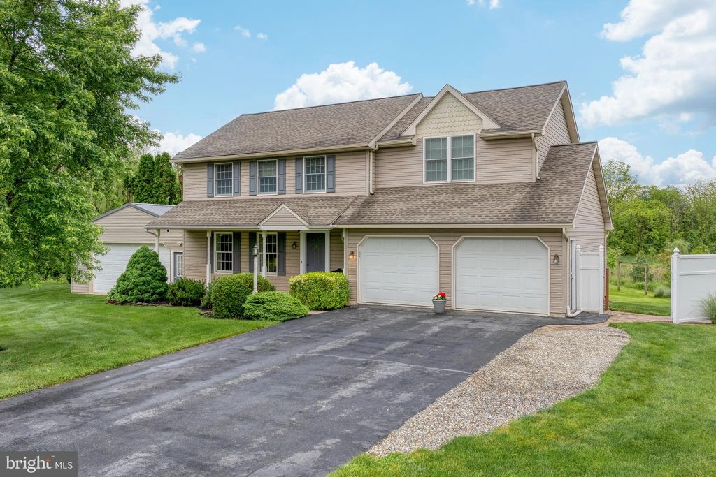 Photo of 1317 Timothy Drive, Landisville, PA 17538 (MLS # PALA2050634)
