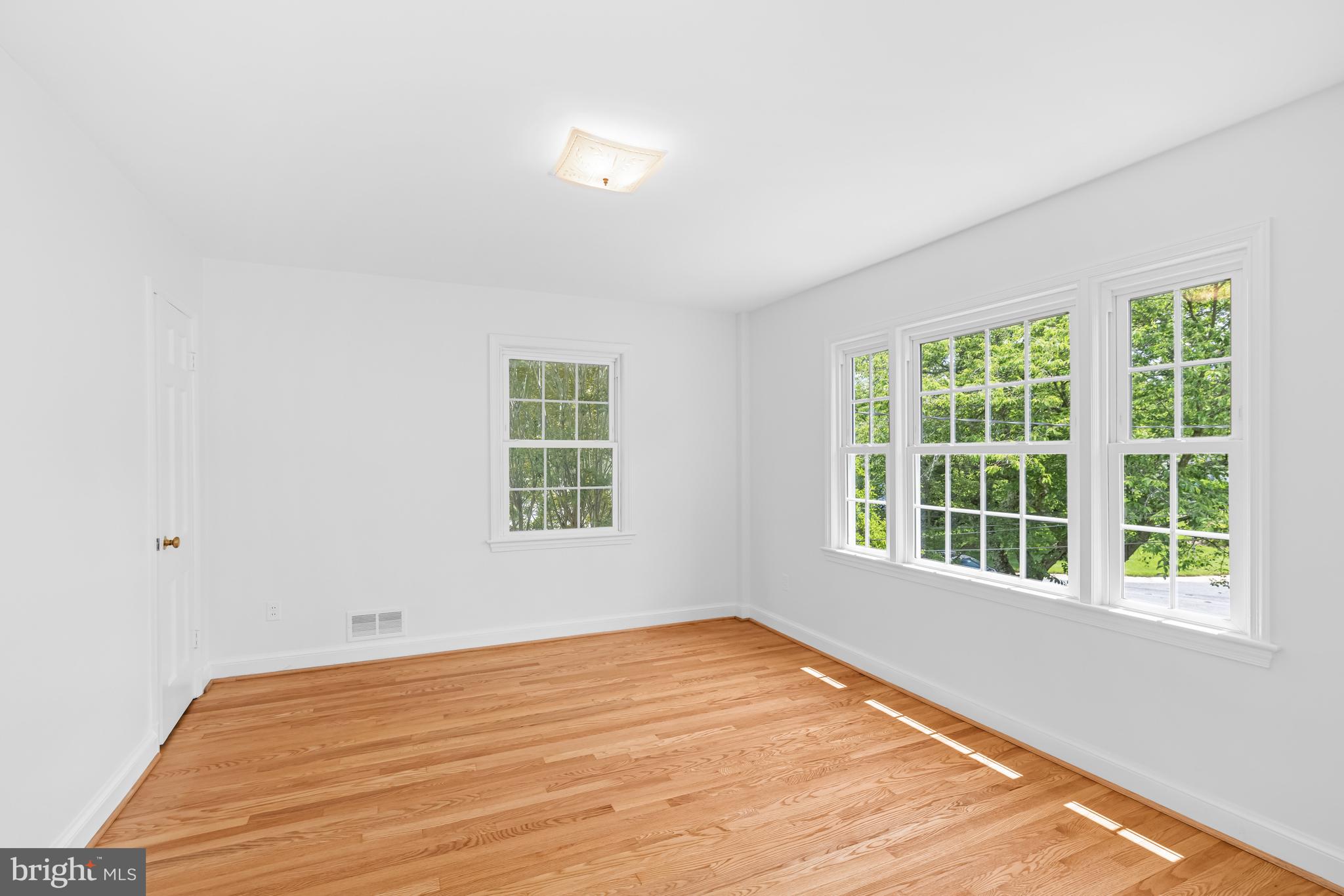 THE HAMLET - Residential