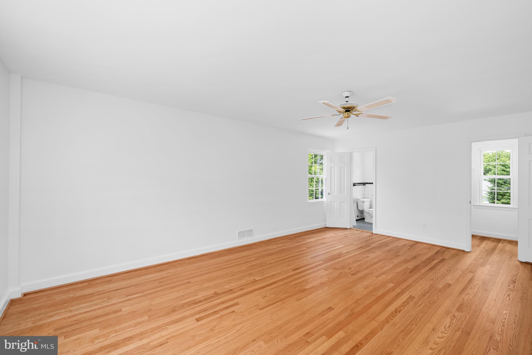 THE HAMLET - Residential