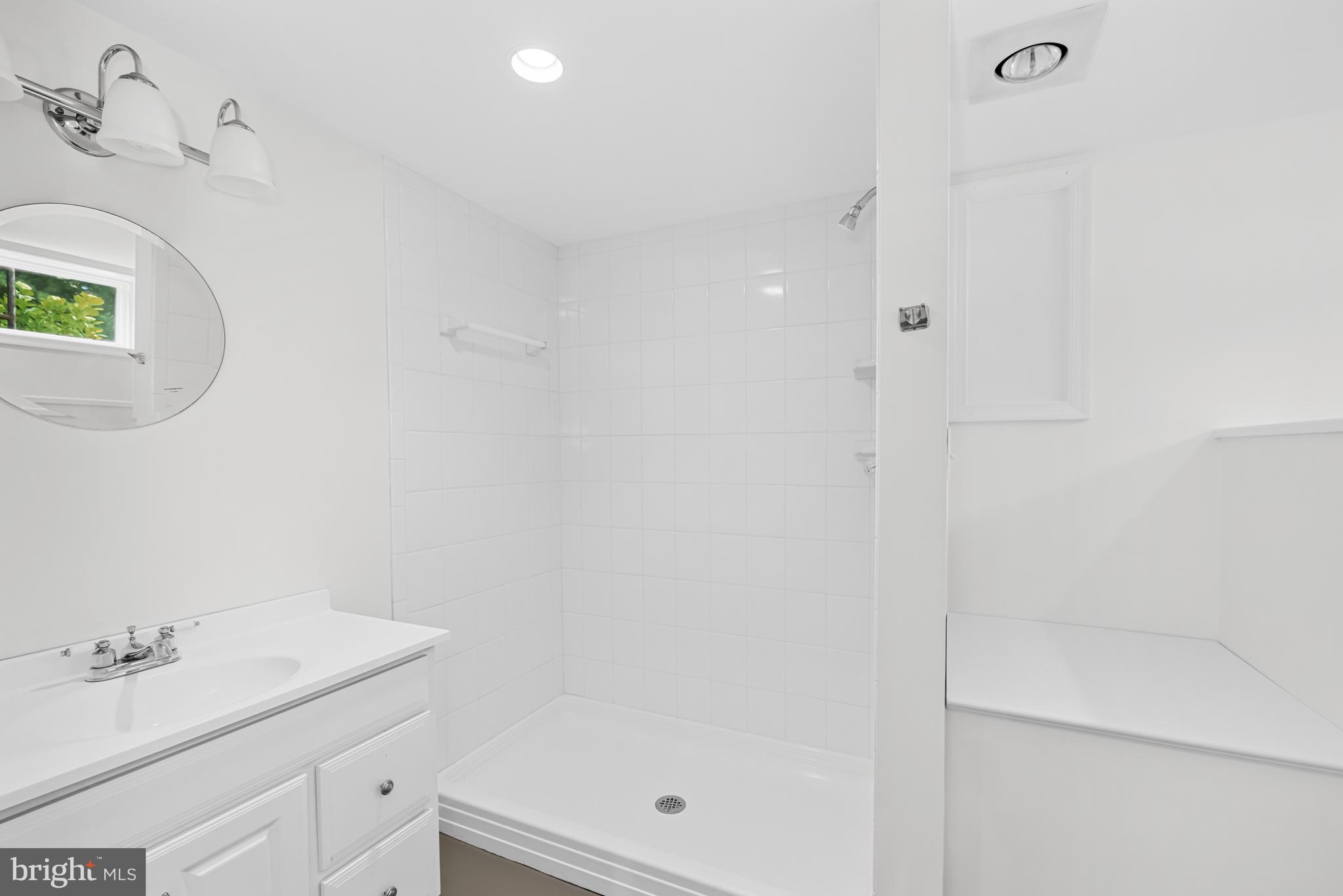 THE HAMLET - Residential