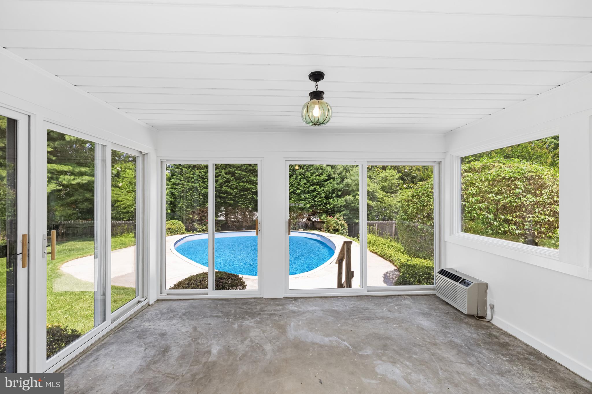 THE HAMLET - Residential