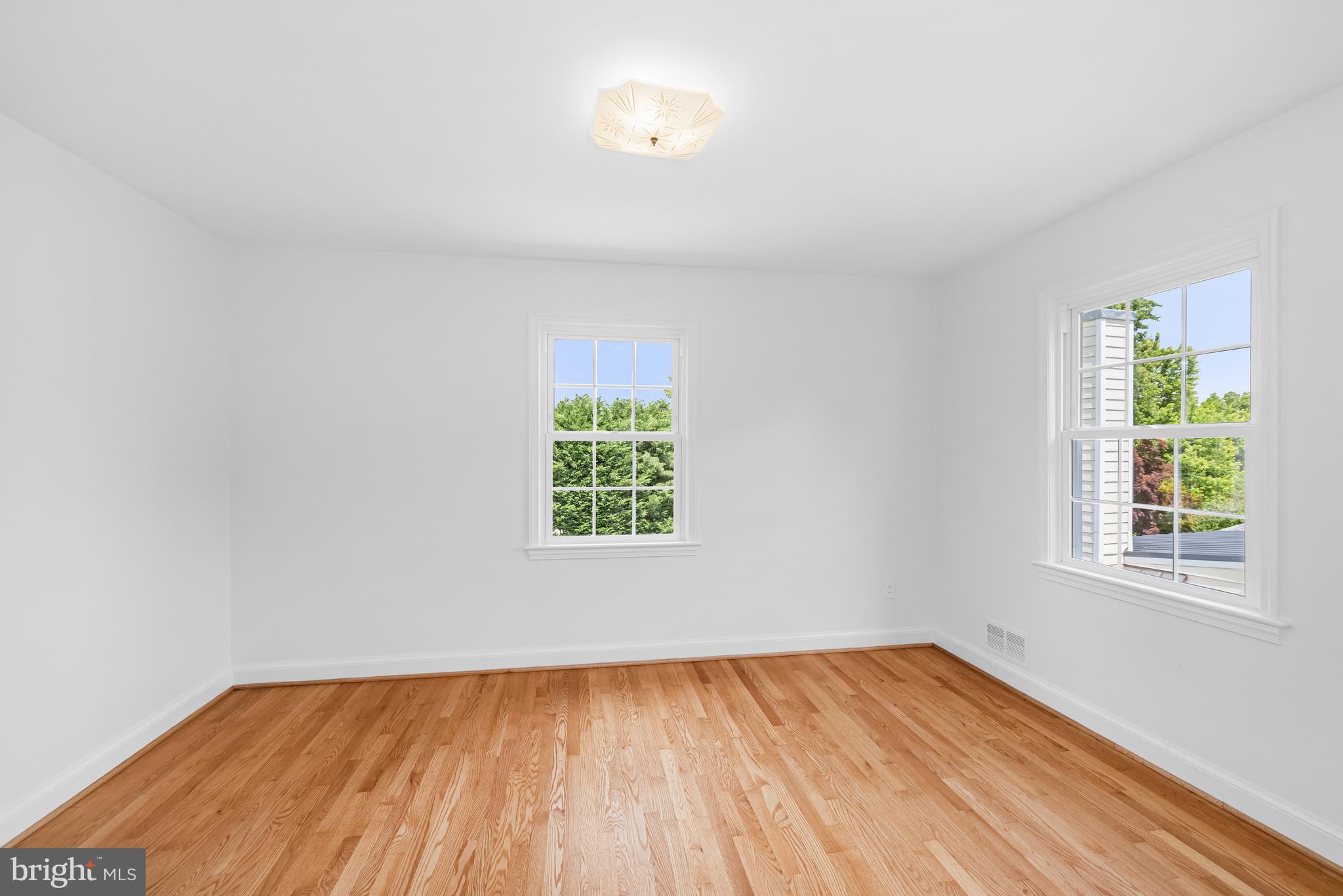 THE HAMLET - Residential