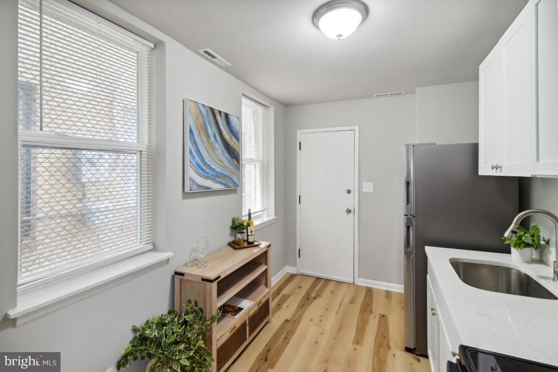 MIDDLE EAST - Residential