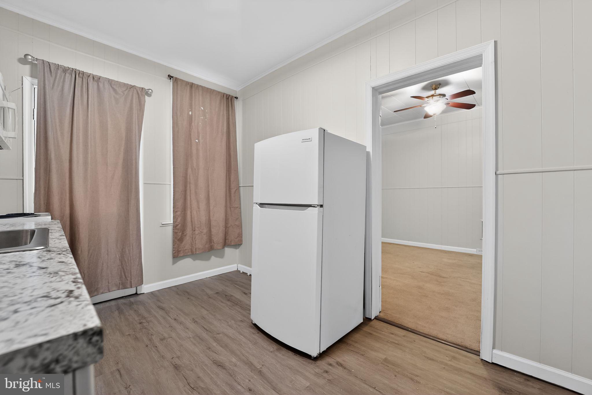 BELAIR-EDISON - Residential Lease