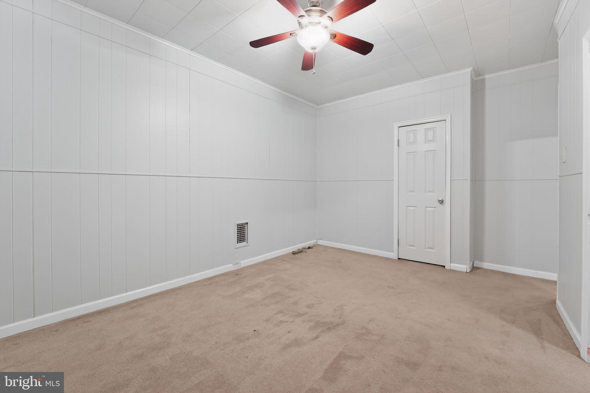 BELAIR-EDISON - Residential Lease