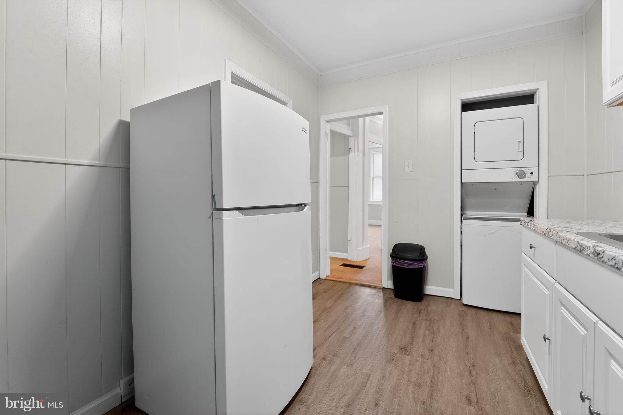 BELAIR-EDISON - Residential Lease