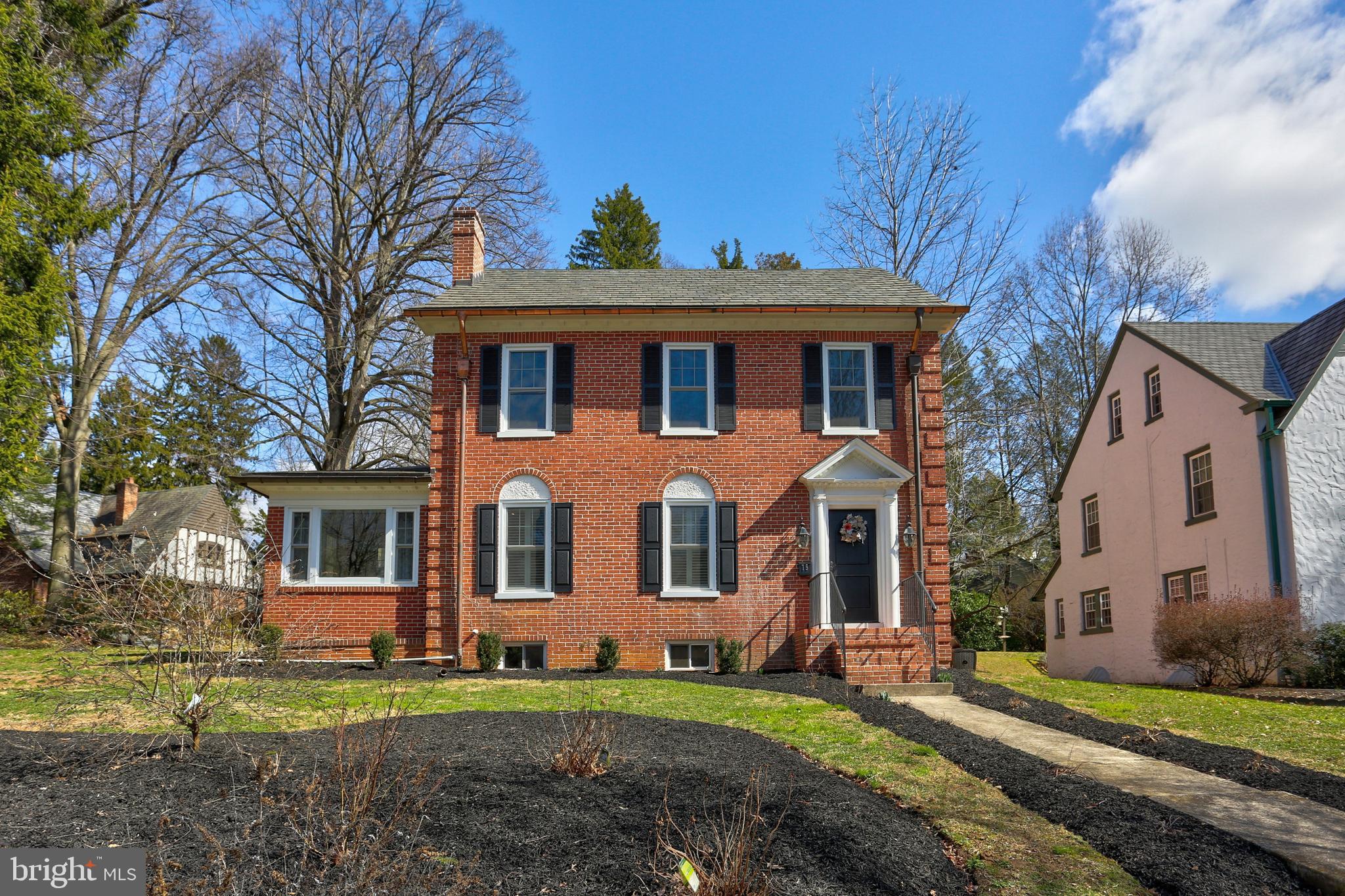 SCHOOL LANE HILLS - Residential