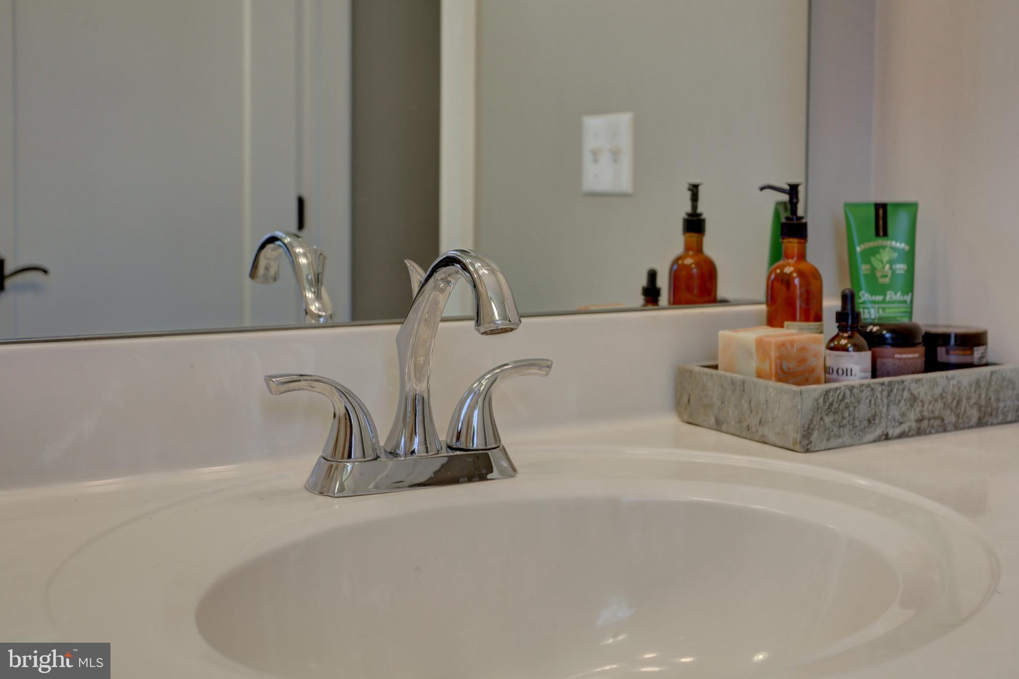 SCHOOL LANE HILLS - Residential