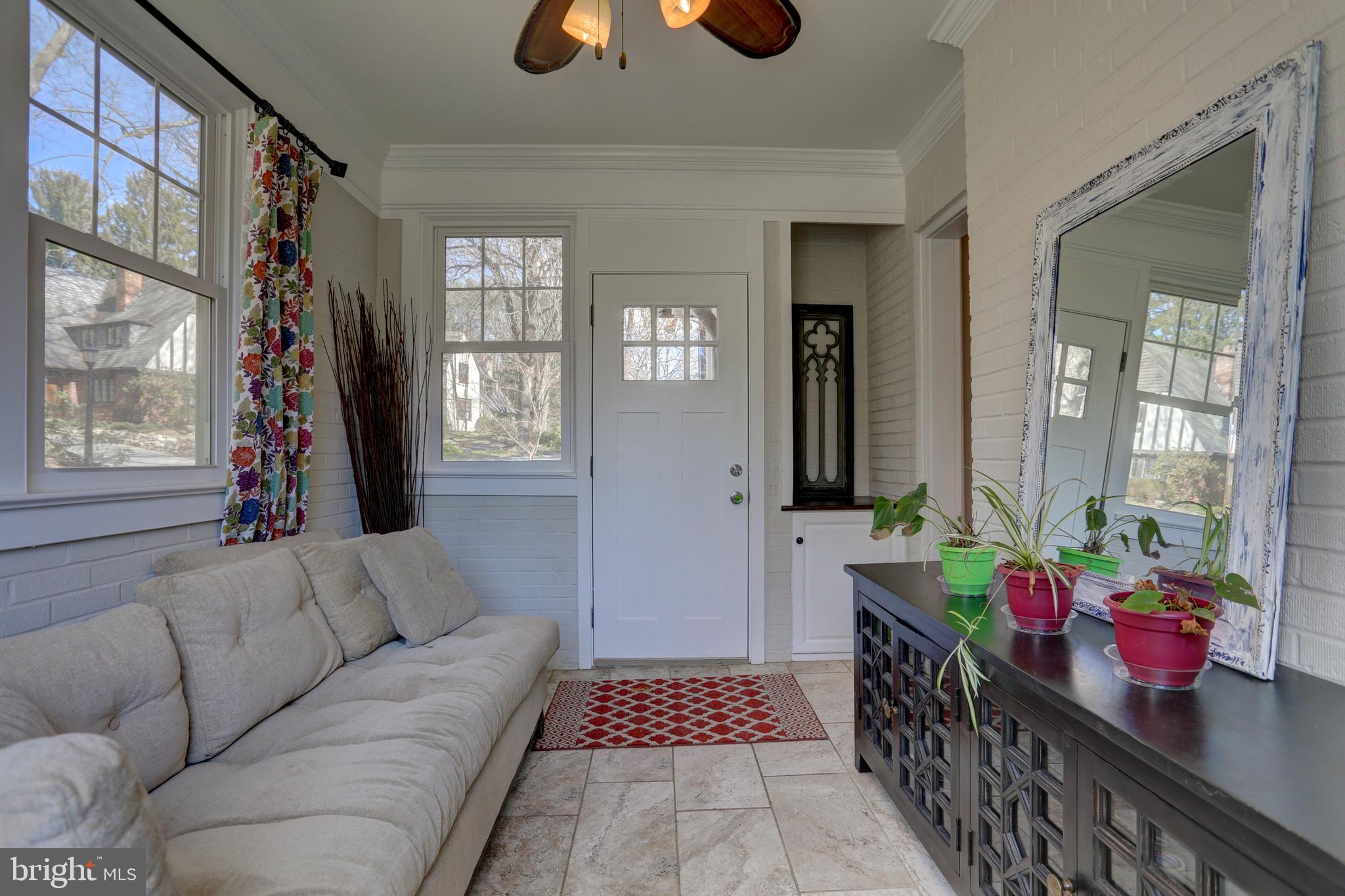 SCHOOL LANE HILLS - Residential