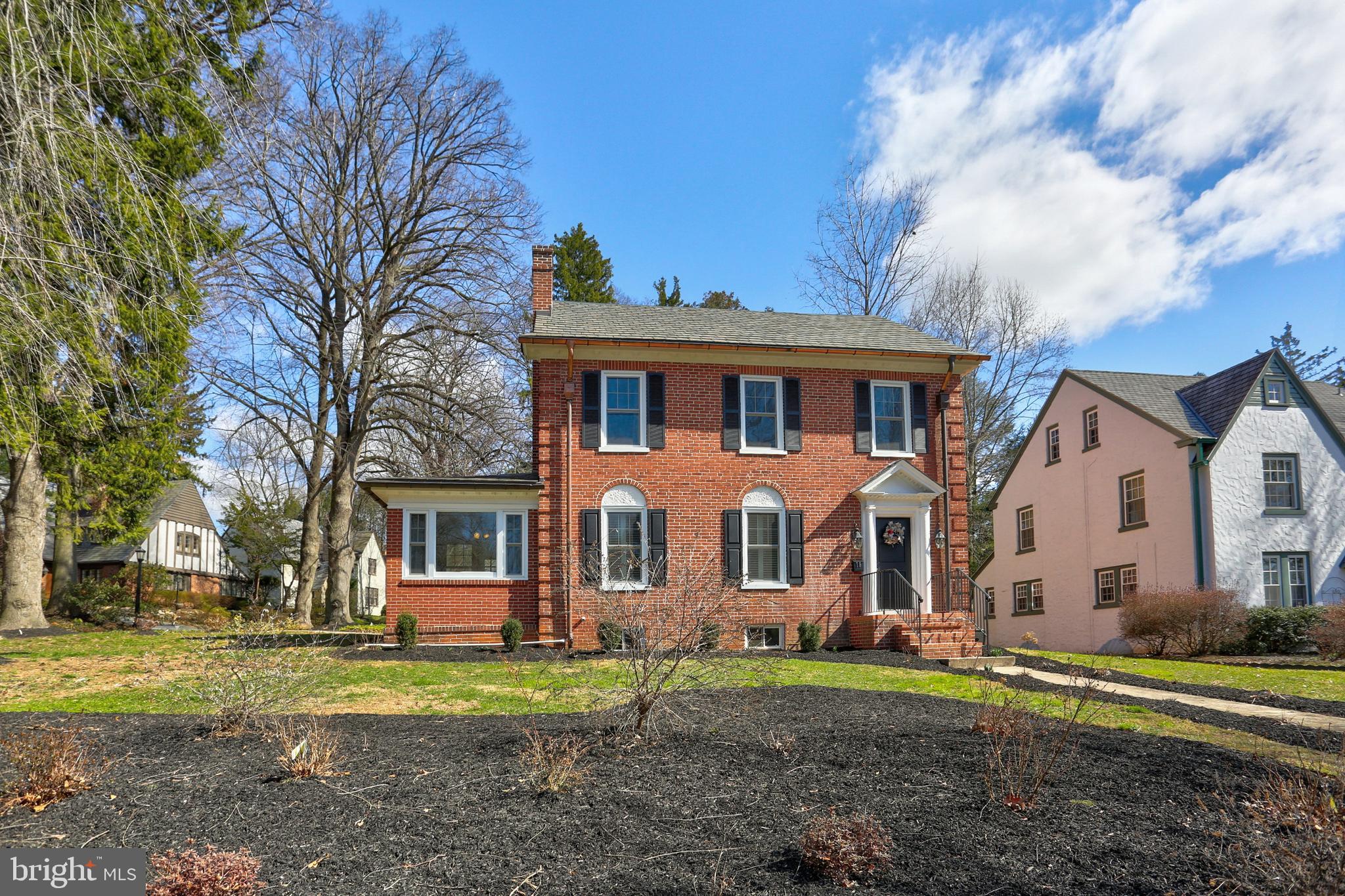 SCHOOL LANE HILLS - Residential