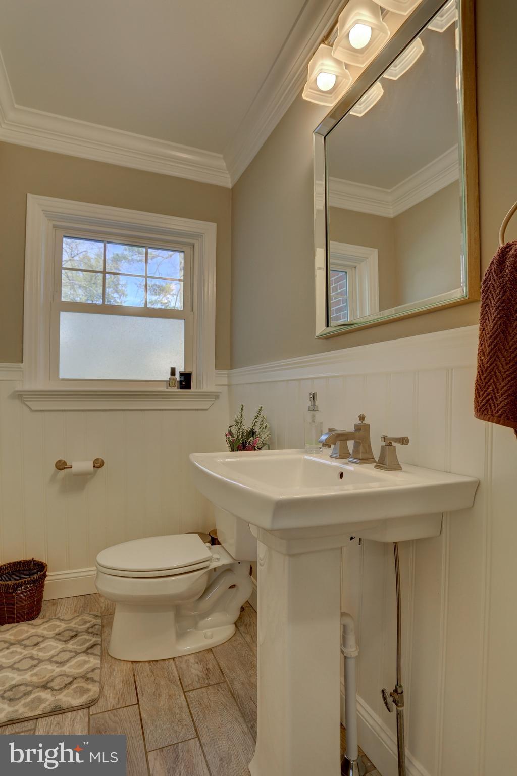 SCHOOL LANE HILLS - Residential