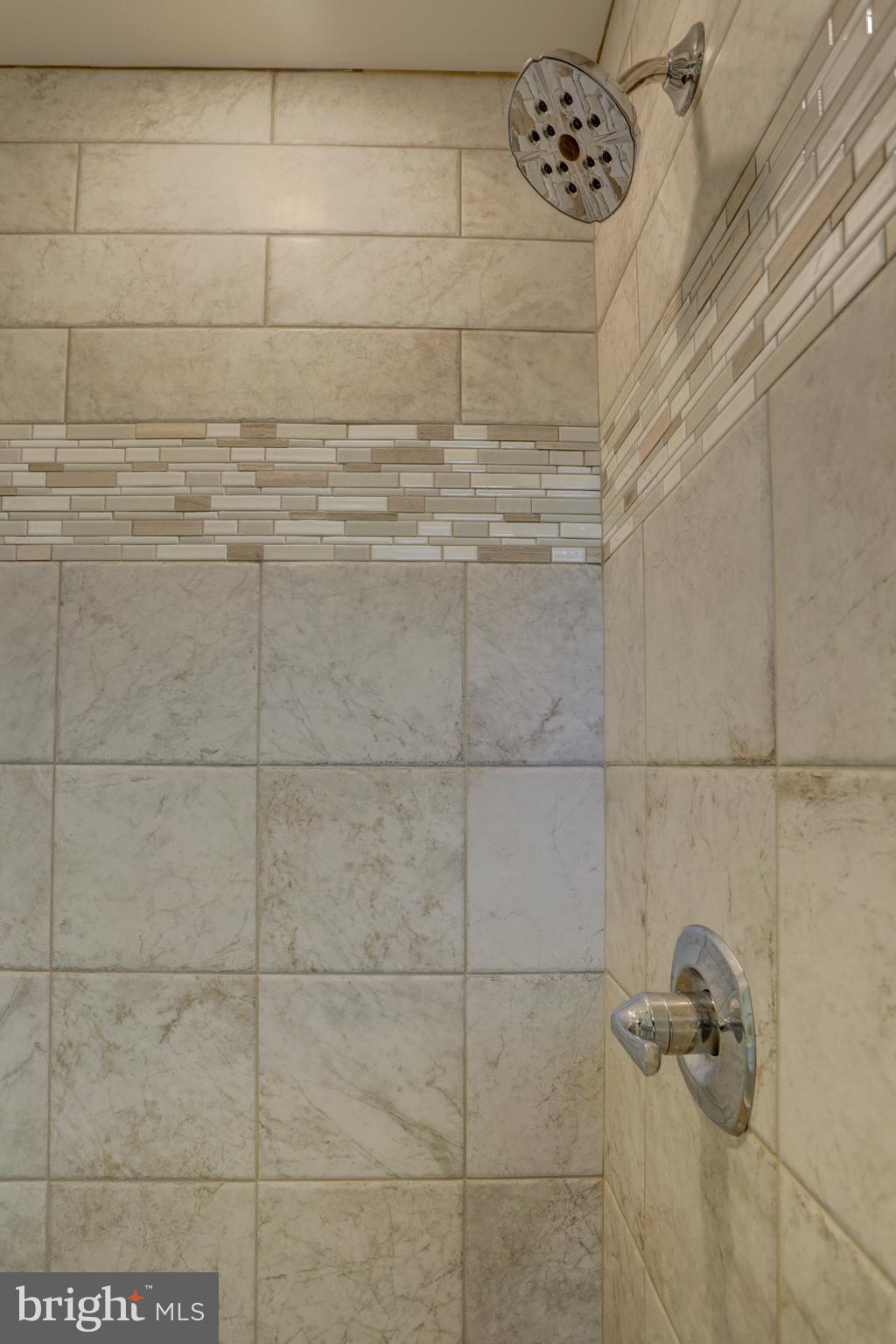 SCHOOL LANE HILLS - Residential