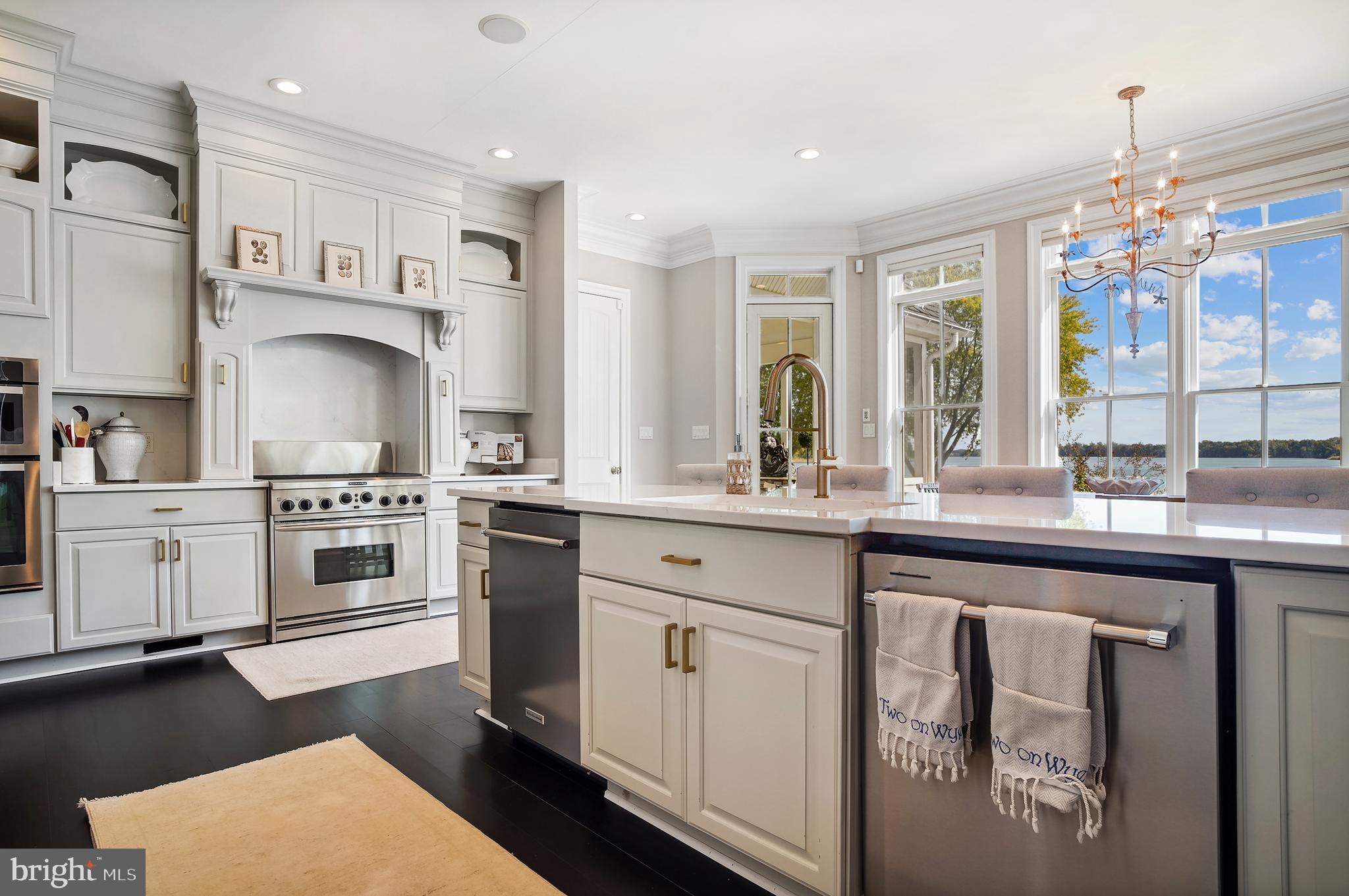 QUEEN ANNE'S ON THE WYE - Residential