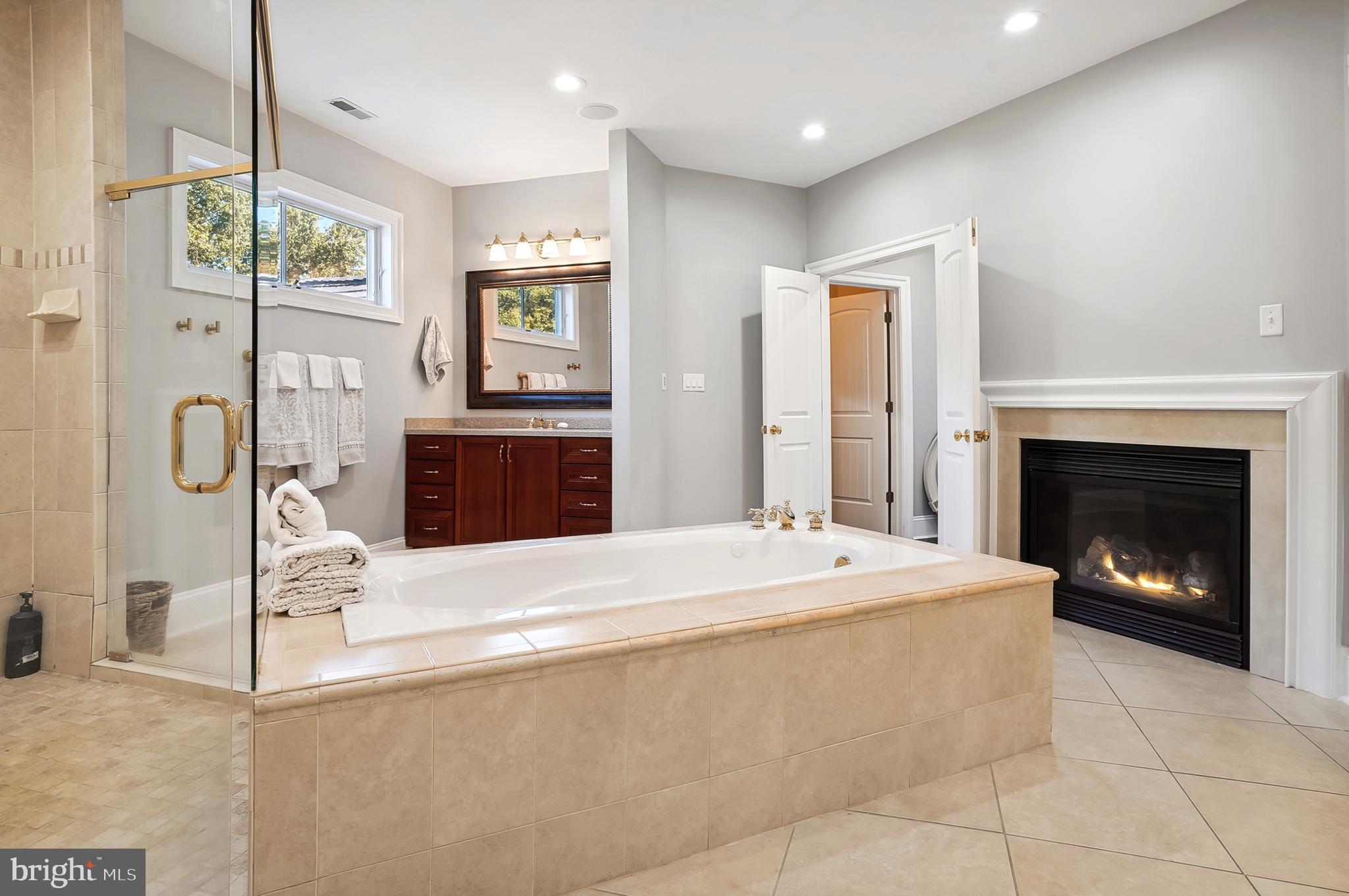 QUEEN ANNE'S ON THE WYE - Residential