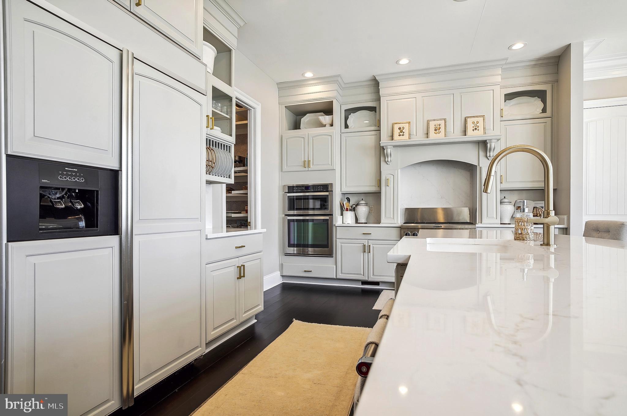 QUEEN ANNE'S ON THE WYE - Residential