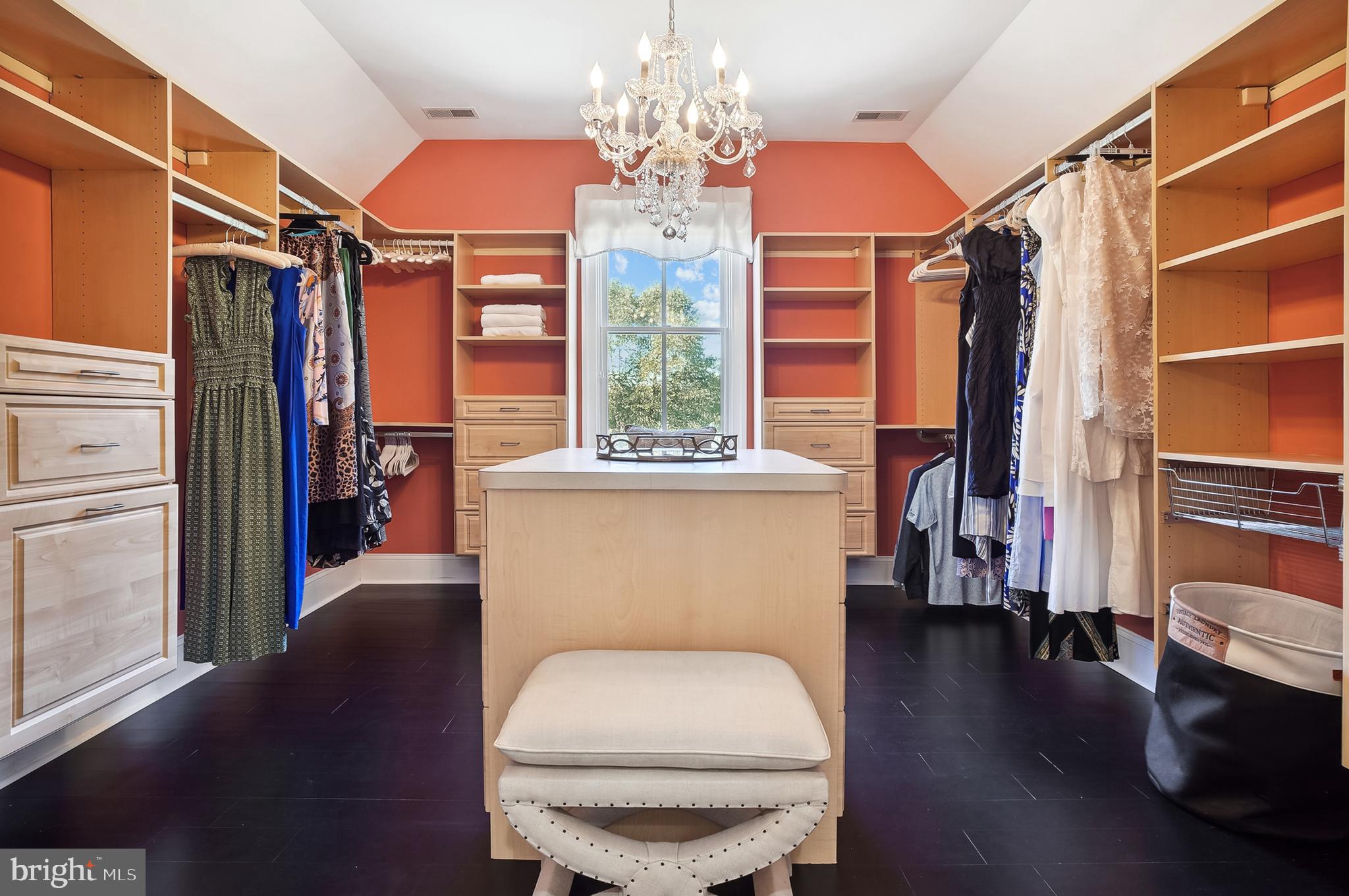 QUEEN ANNE'S ON THE WYE - Residential