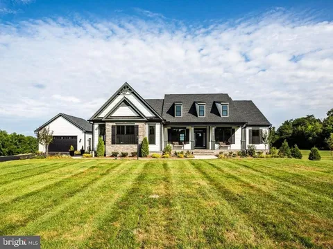 Fitzwater Drive, Nokesville, VA MLS: VAPW2089486