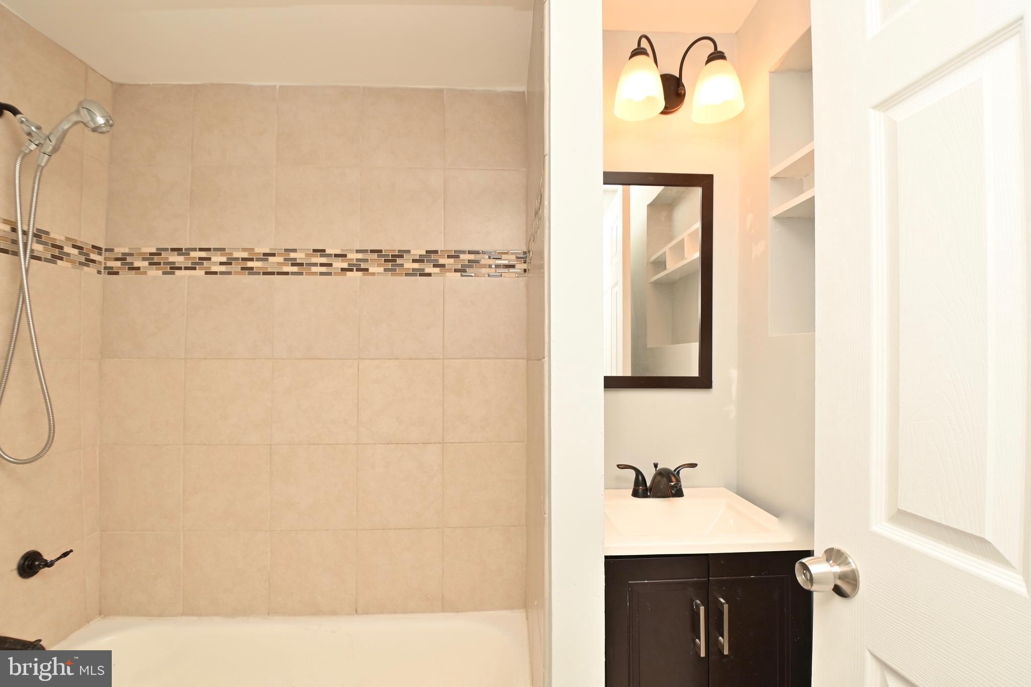 PIGTOWN HISTORIC DISTRICT - Residential Lease