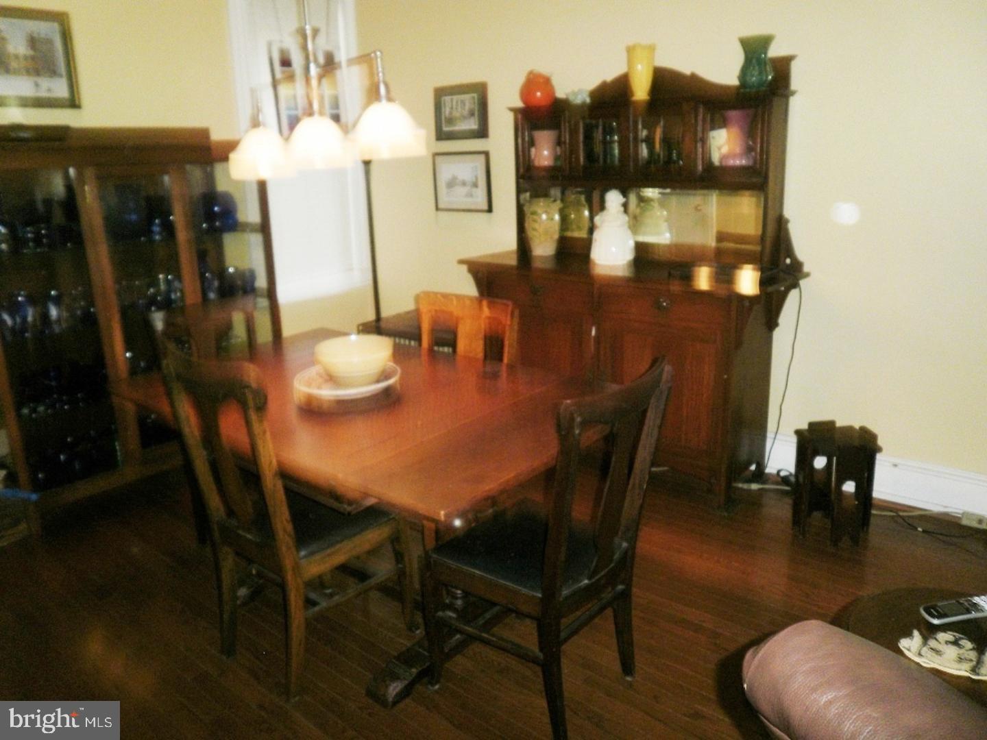 ART MUSEUM AREA - Residential Lease