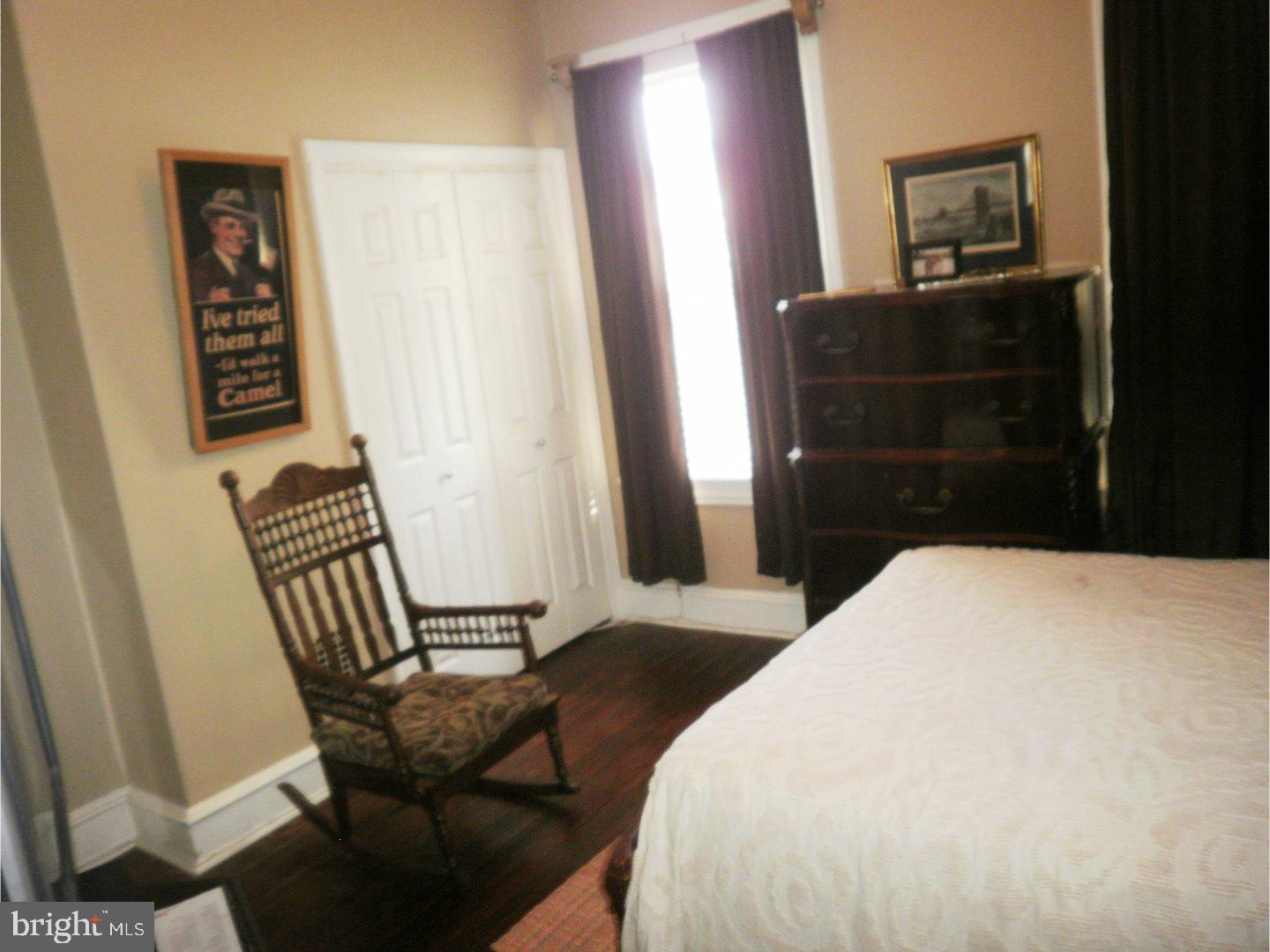 ART MUSEUM AREA - Residential Lease