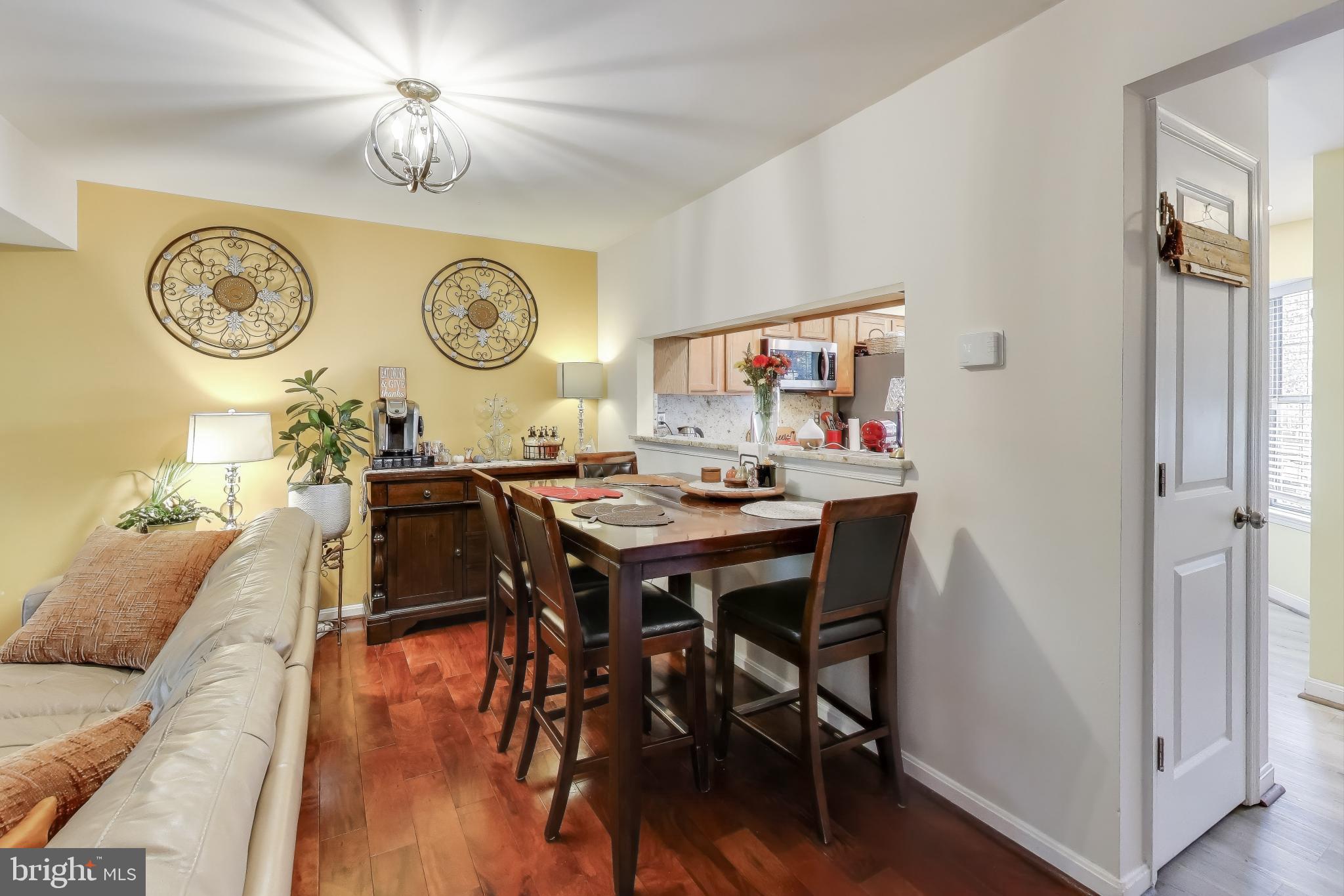 FORESTVILLE PARK - Residential