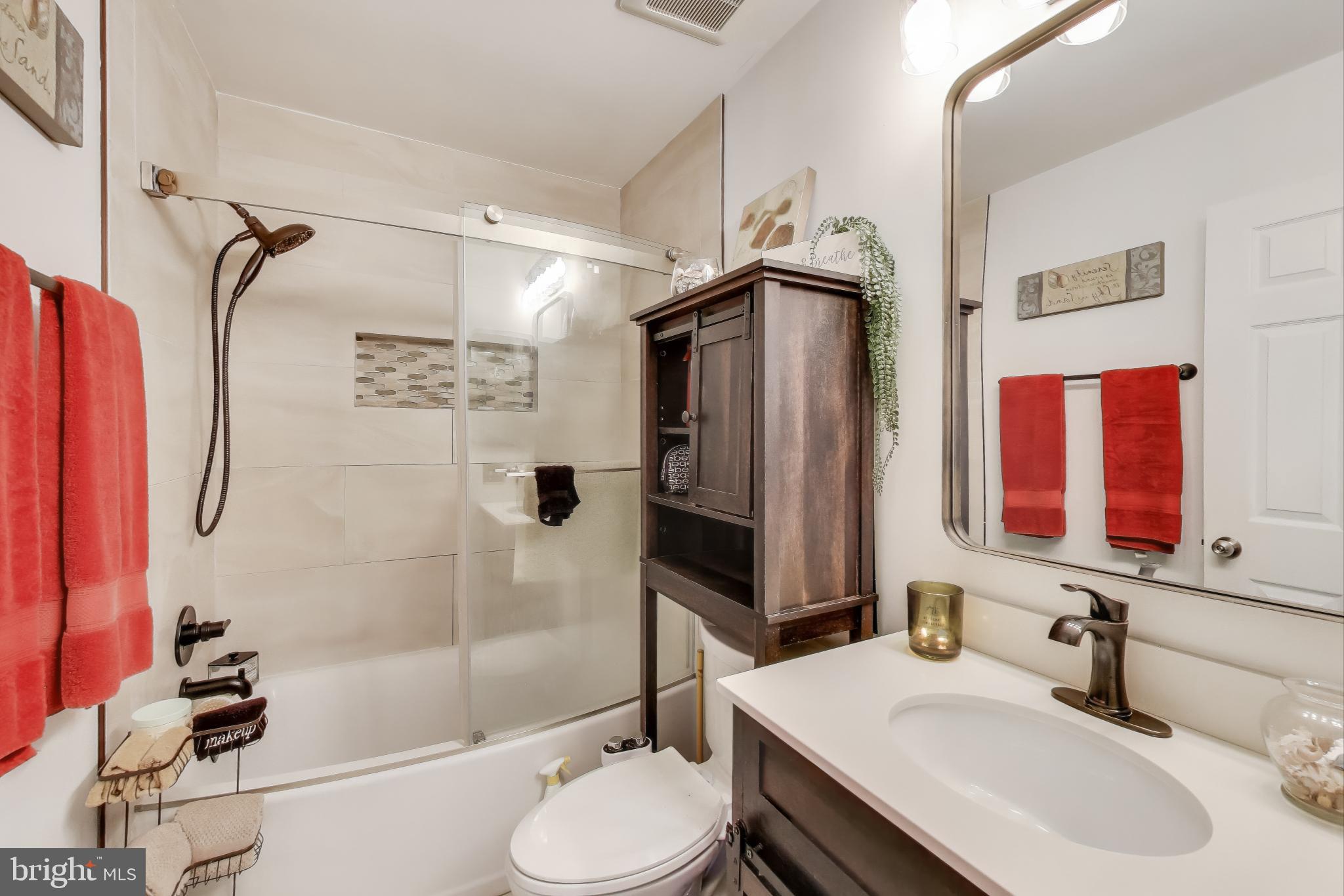 FORESTVILLE PARK - Residential