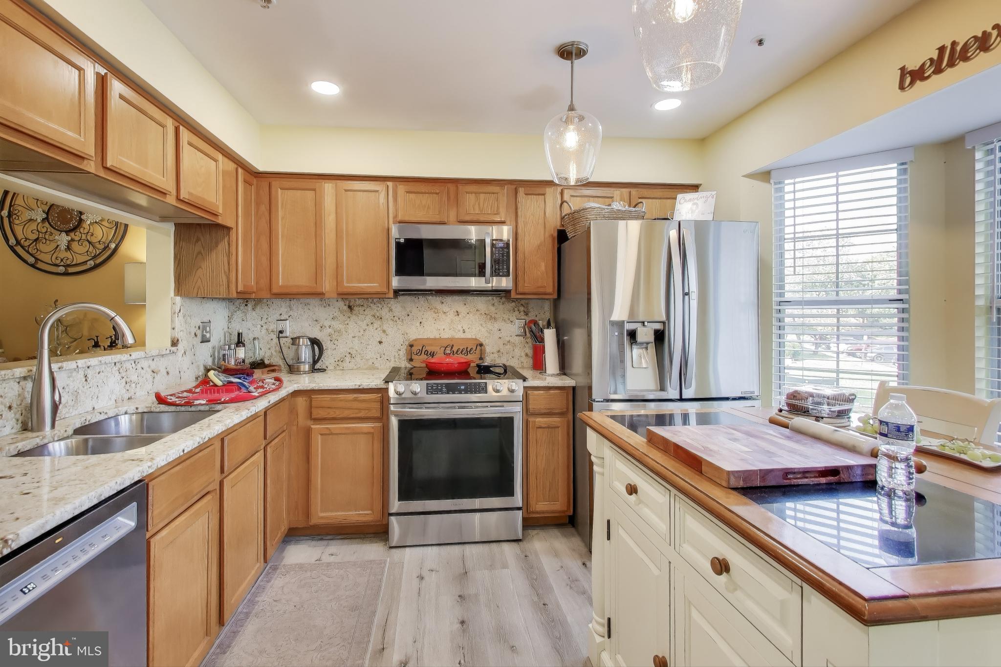 FORESTVILLE PARK - Residential