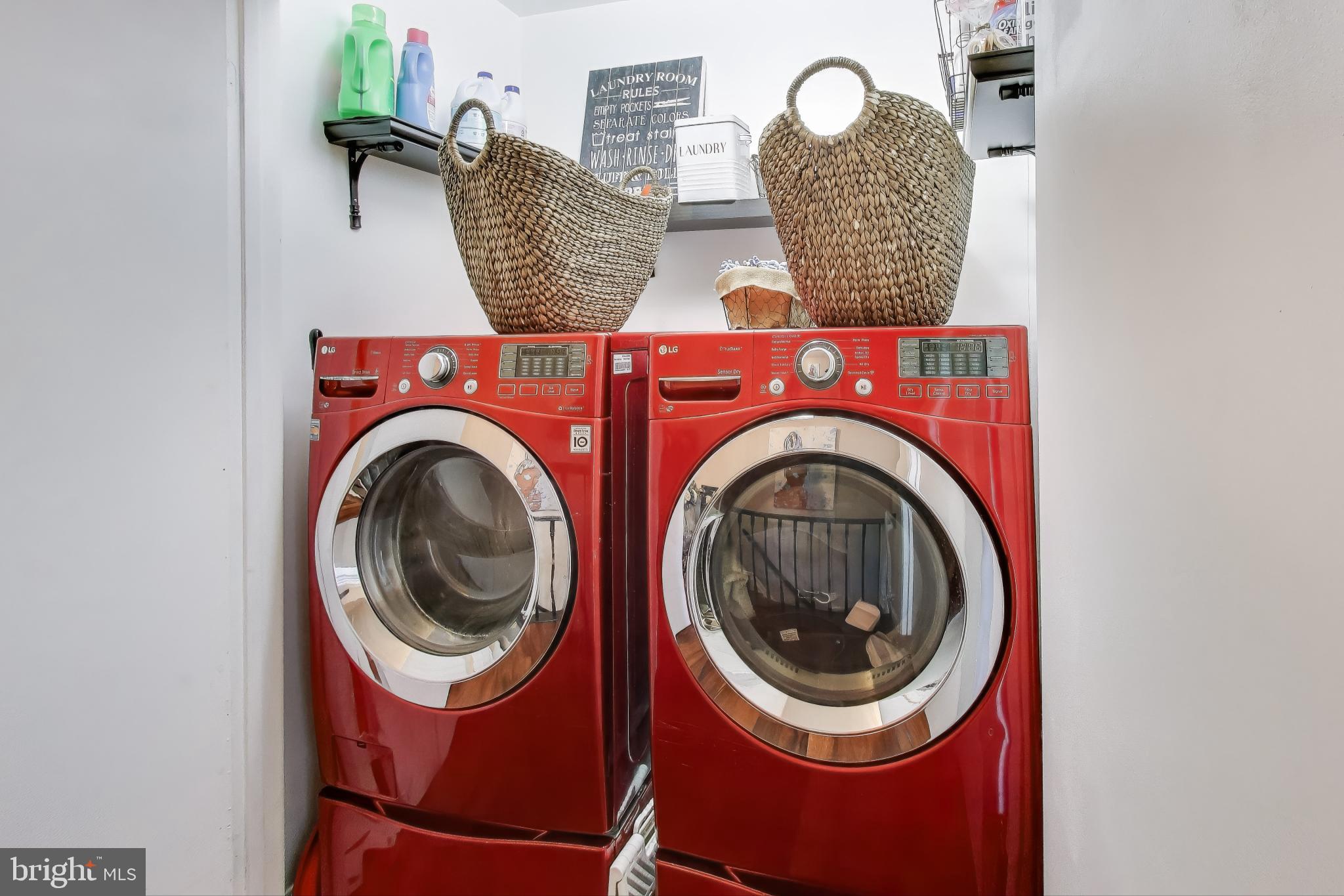 FORESTVILLE PARK - Residential