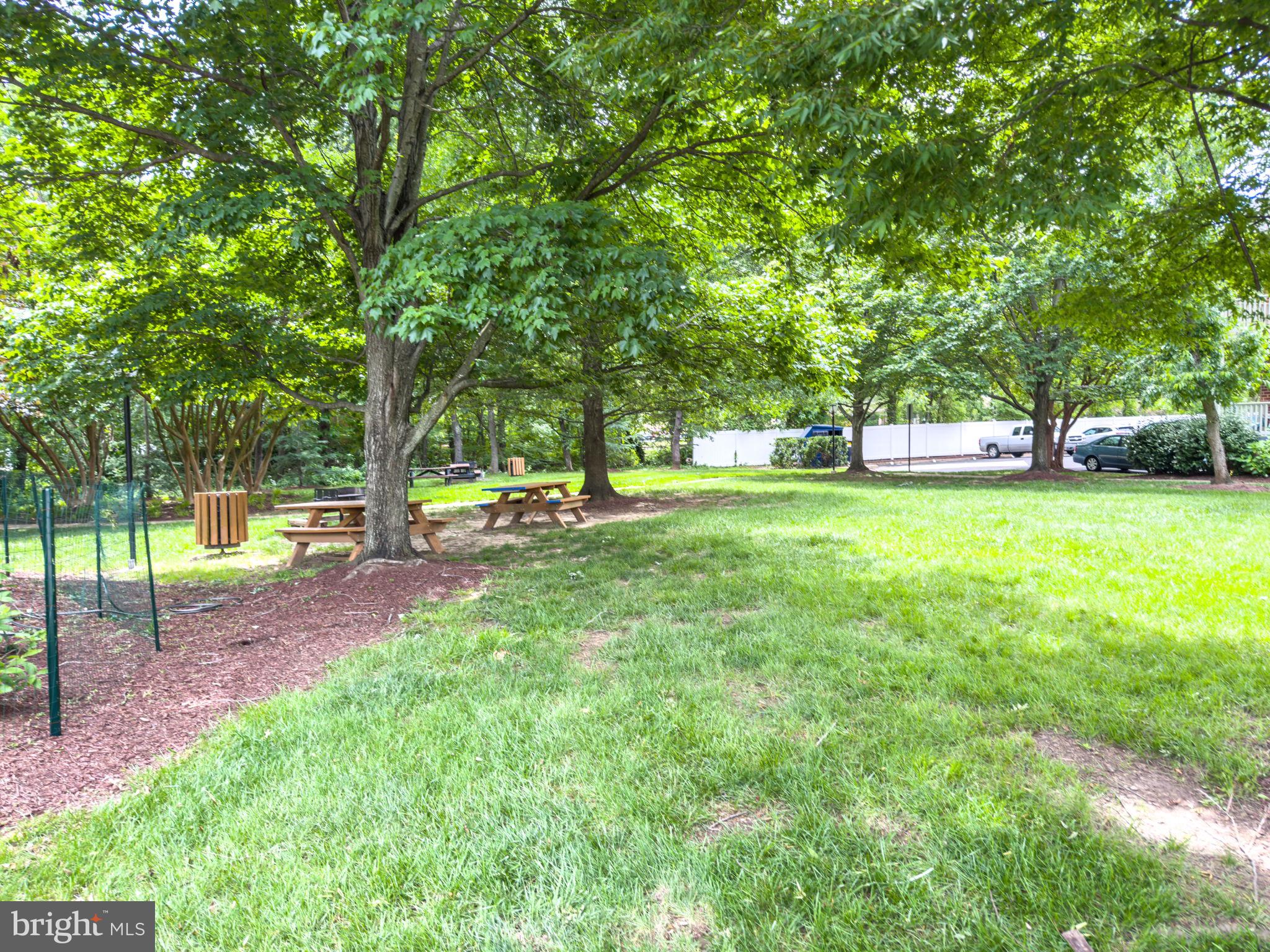 BELLE VIEW CONDOMINIUMS - Residential Lease