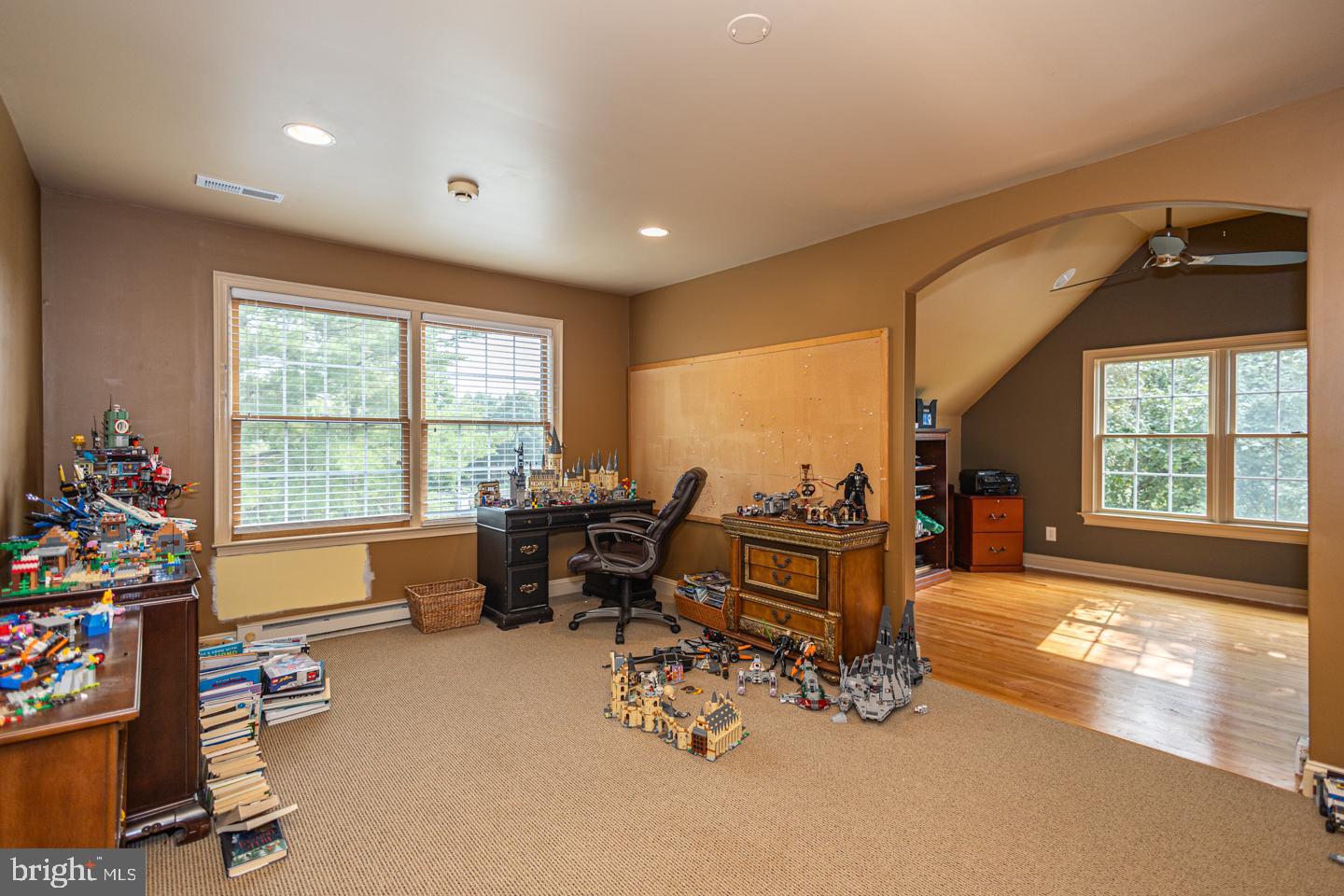 LONGMEADOW - Residential