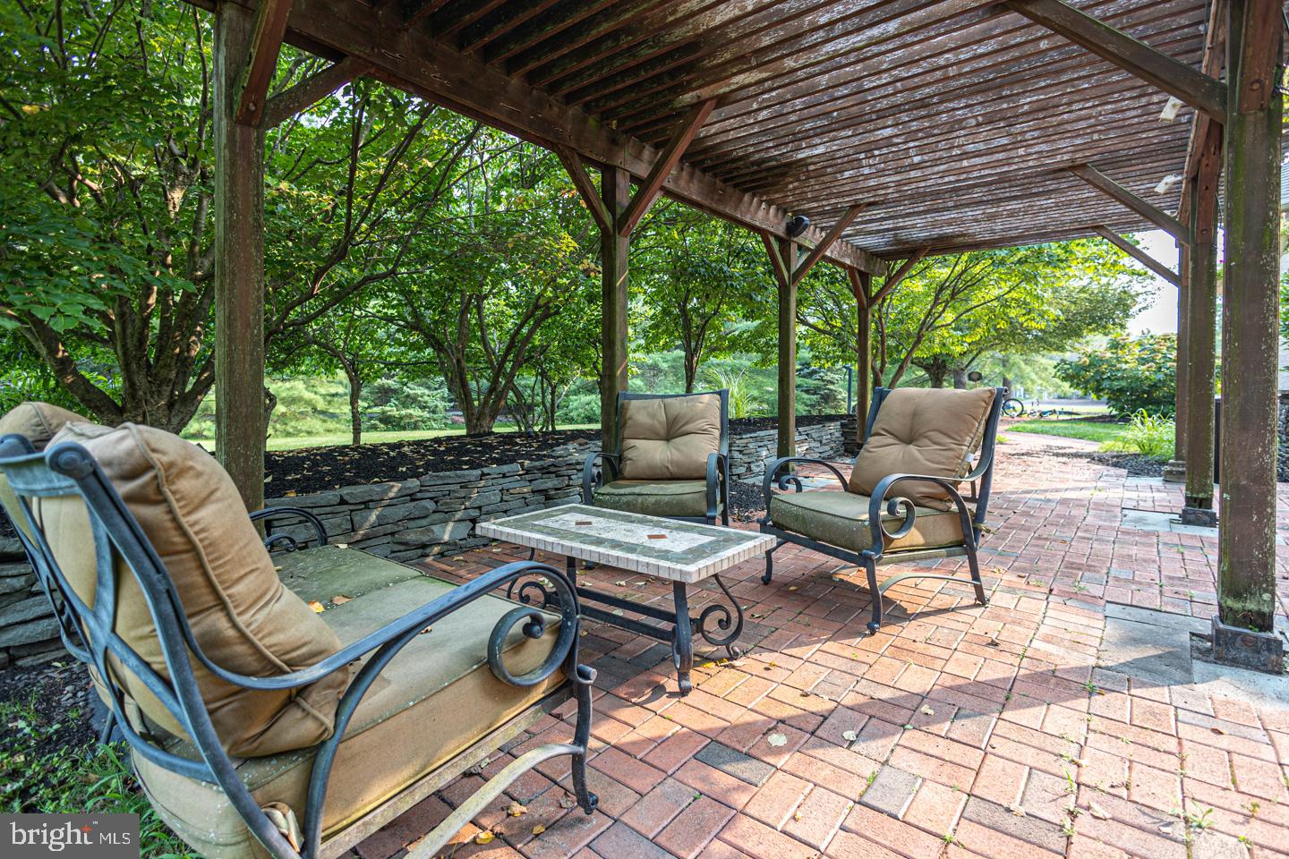 LONGMEADOW - Residential